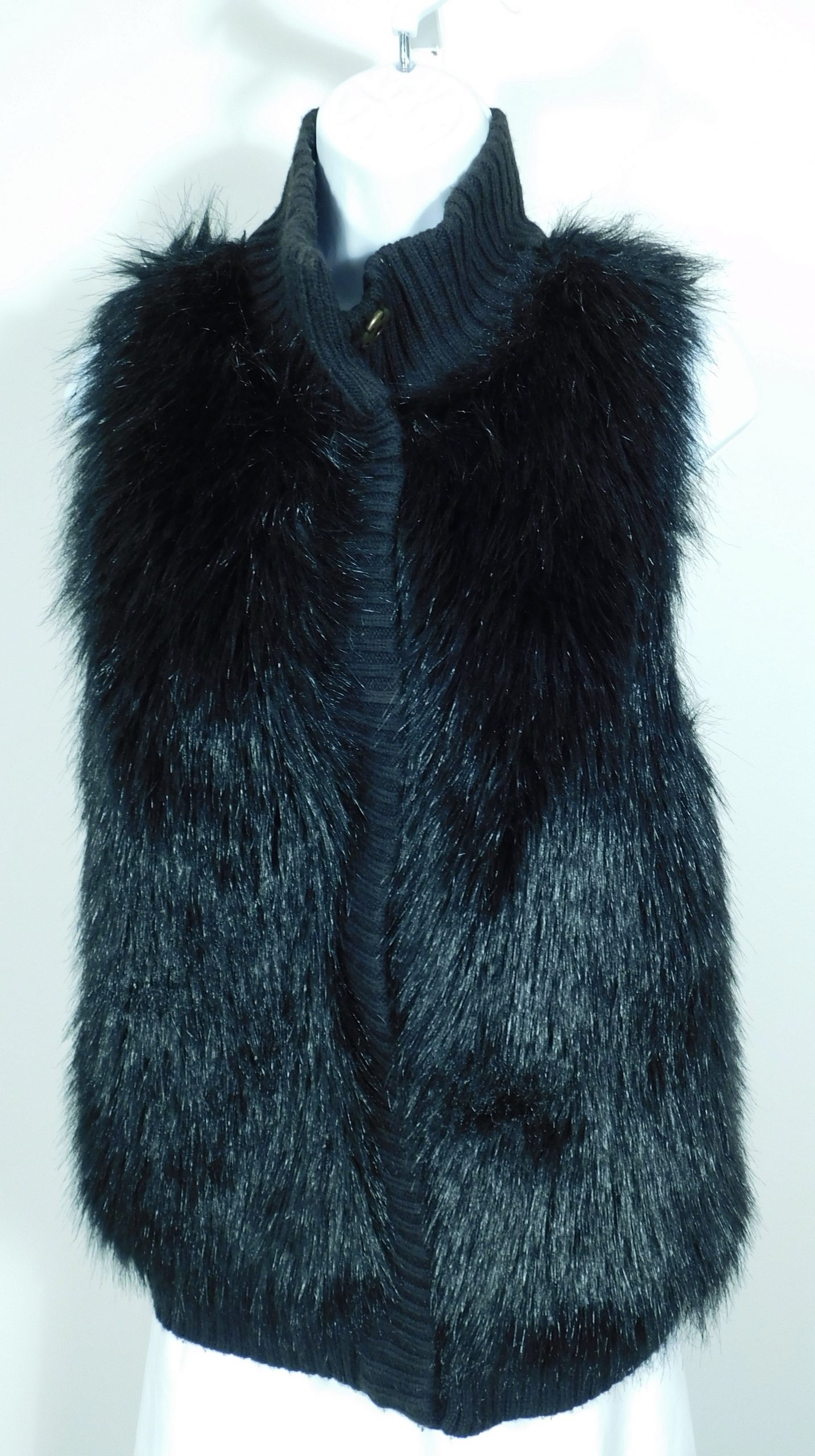 MICHAEL MICHAEL KORS Women's Black Faux Fur Sweater Vest Sz M - Image 3