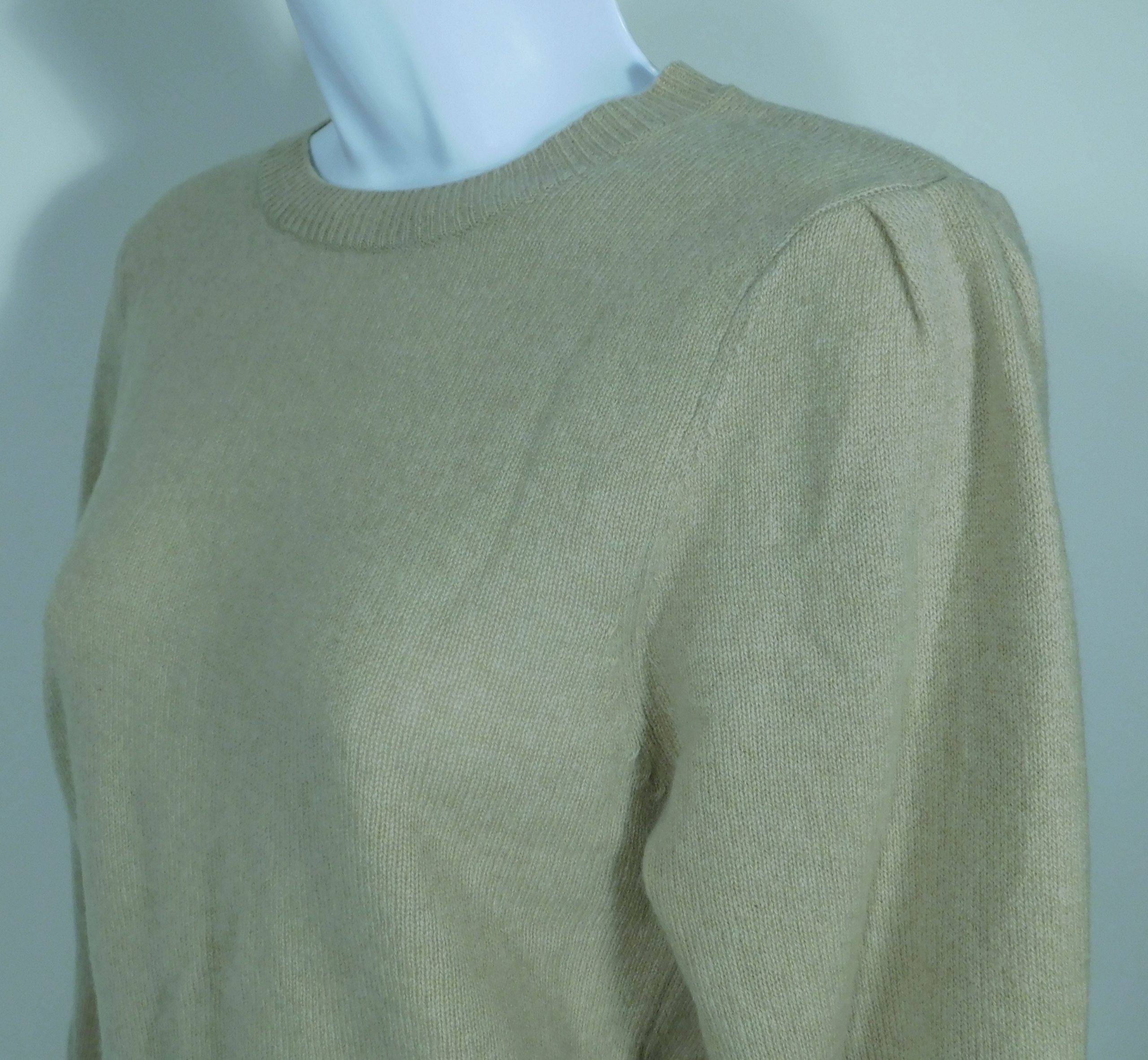 FRAME Women's Tan Cashmere Crewneck "Fin" Sweater Sz S/P ($398) - Image 4