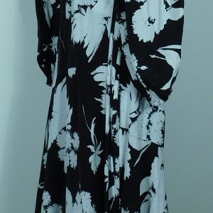 GANNI Women's Black White Blue Silk Floral Wrap A-Line Dress Sz 36 ($480)
