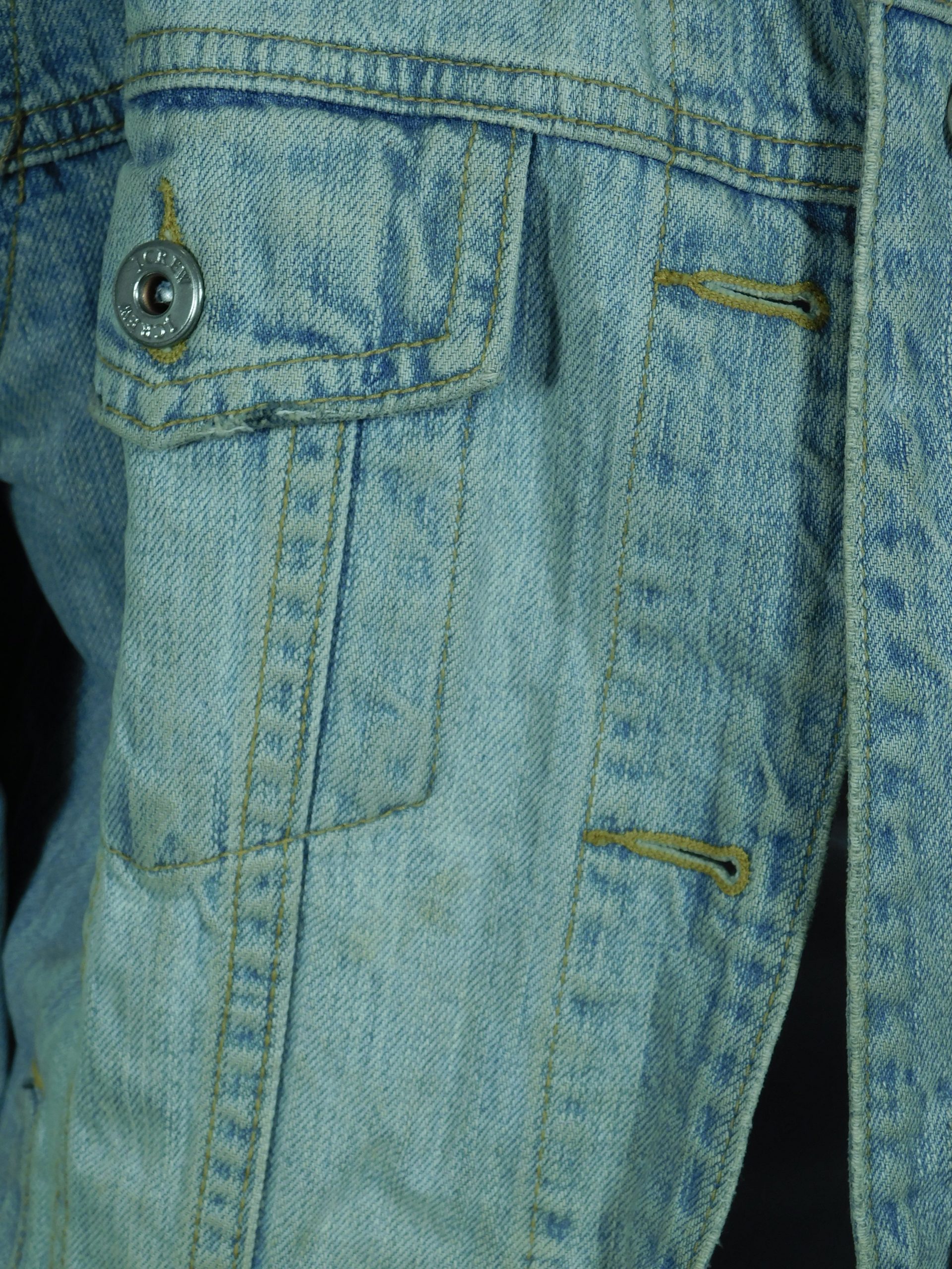 J CREW Women's Blue Distressed Soft Cotton Denim Jacket Sz M - Image 5