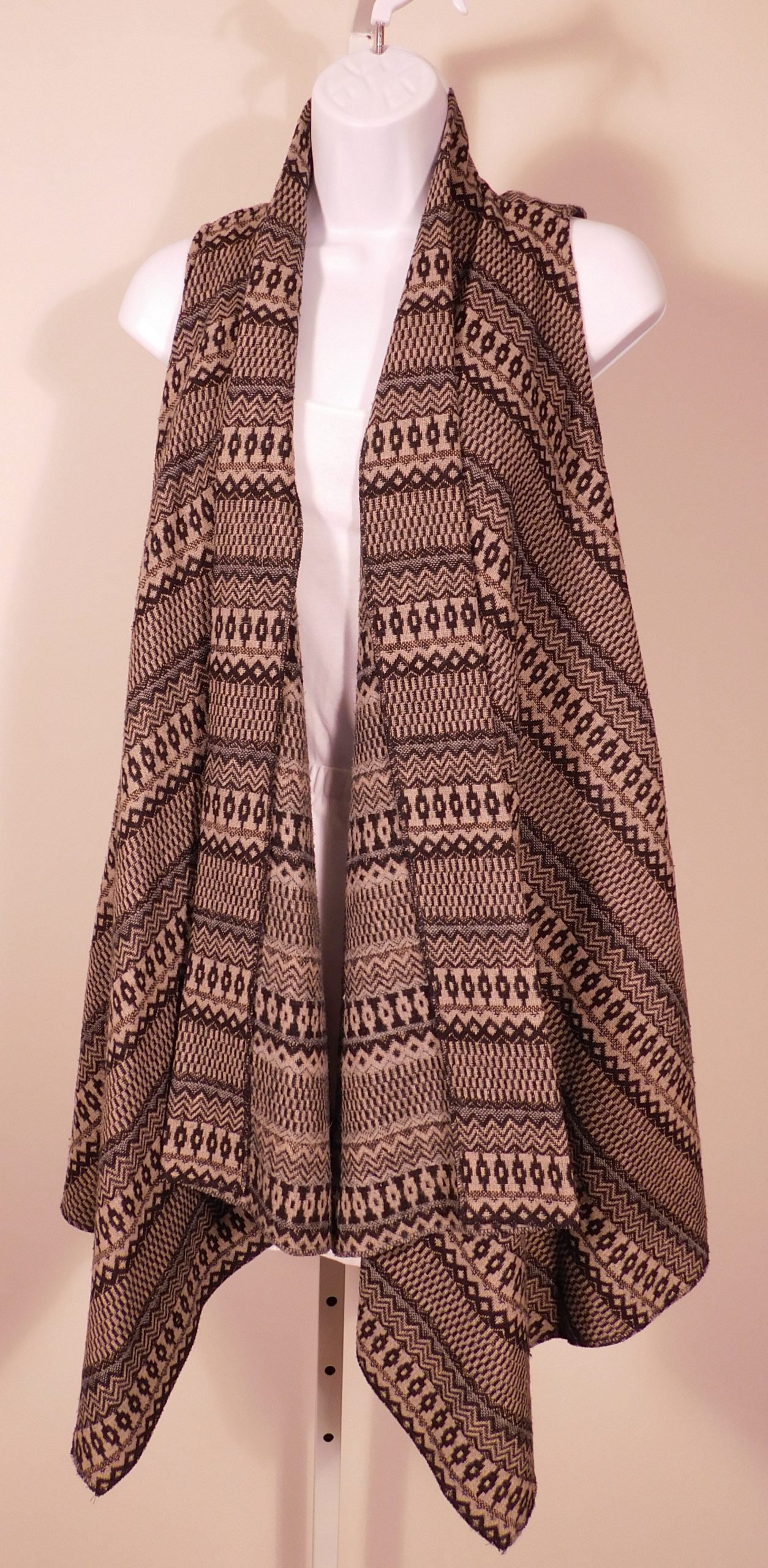 STARING AT STARS BY URBAN OUTFITTERS Women's Black Taupe Drape Front Sweater Vest Sz M - Image 4