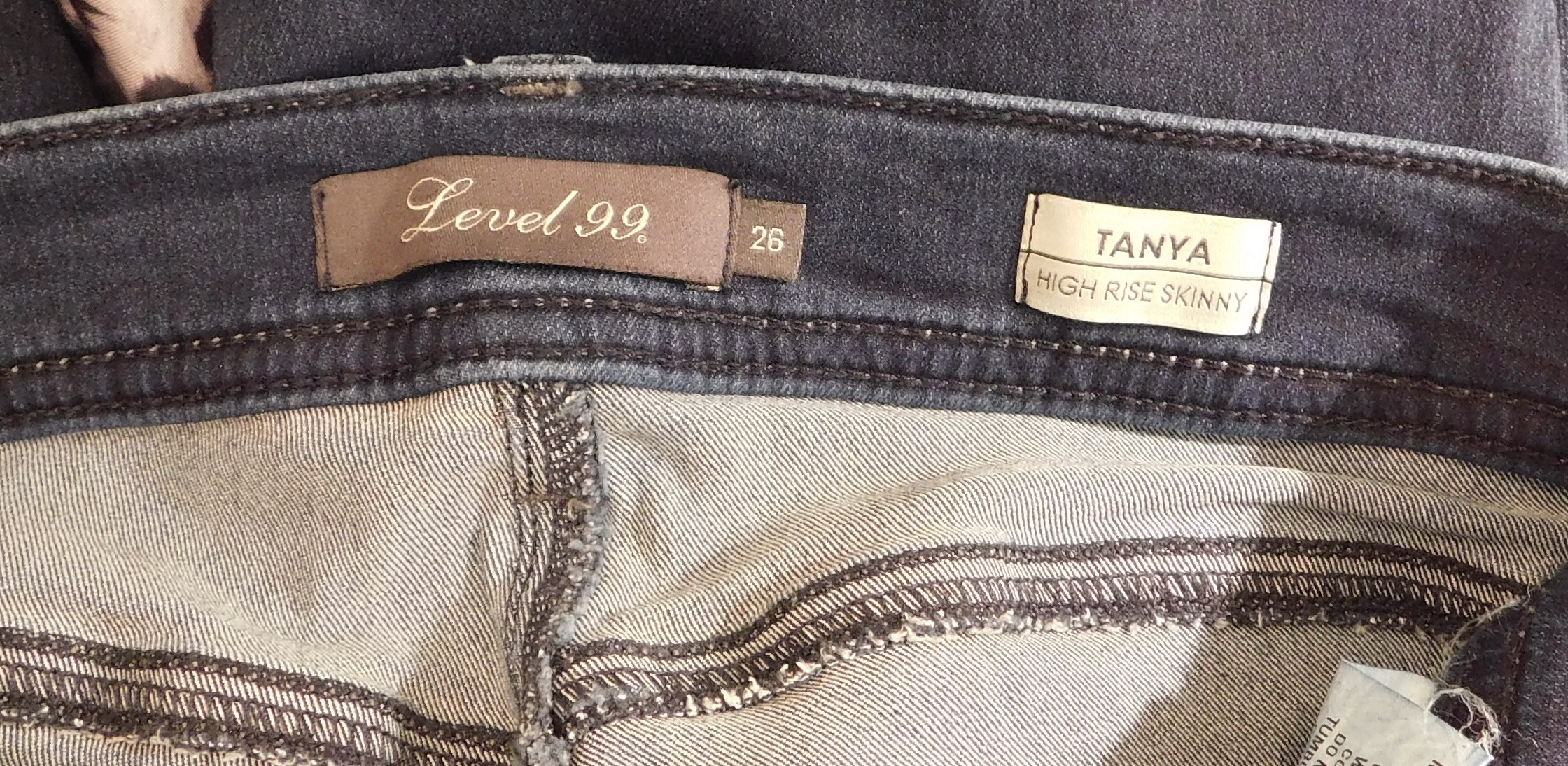 LEVEL 99 Women's North Beach Wash Cotton Stretch Tanya High Rise Skinny Jean Sz 26 ($136) - Image 9