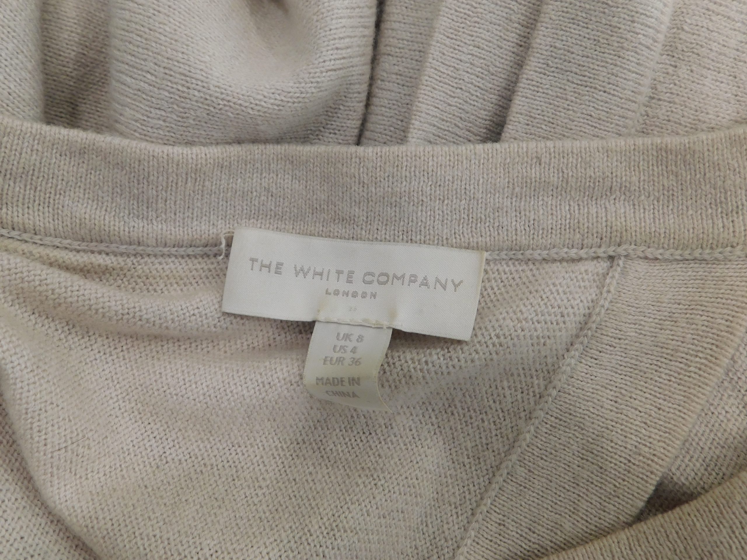 THE WHITE COMPANY LONDON Women's Oatmeal Split Back Long Sleeve Scoop Neck Merino Wool/Cotton Sweater Sz 4 ($98) - Image 7