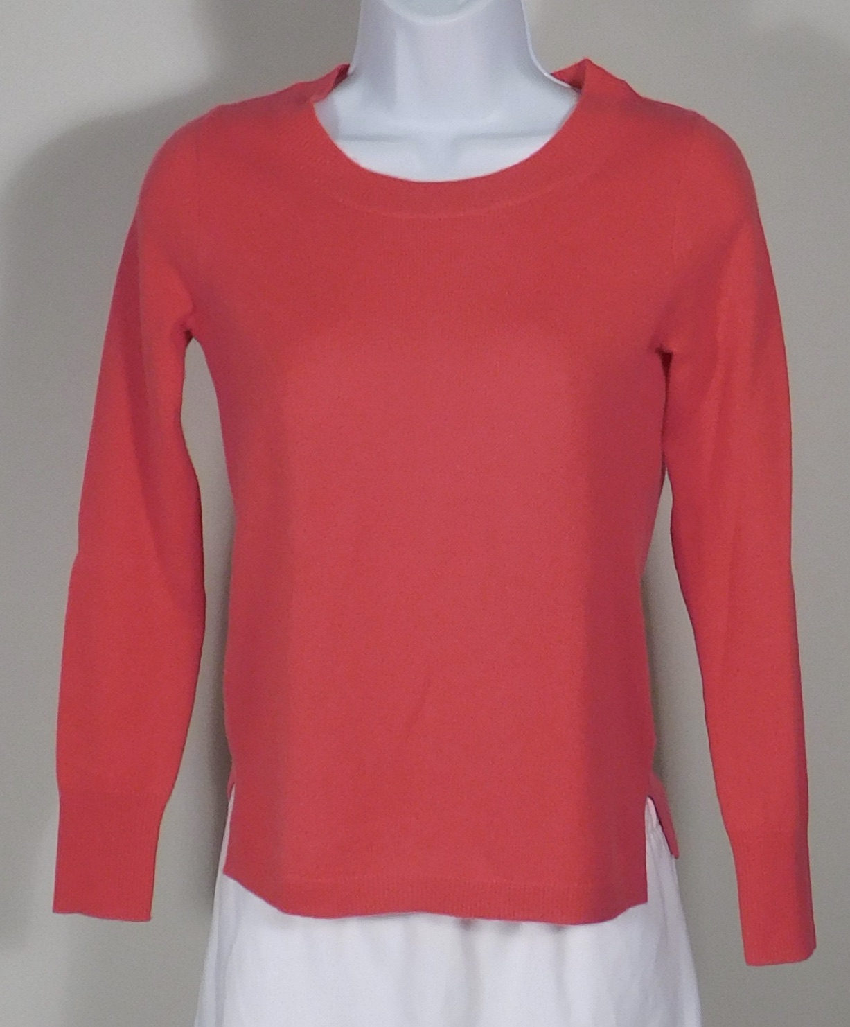 J CREW 100% CASHMERE Women's Coral Red Scoop Neck Sweater Sz XXS - Image 4