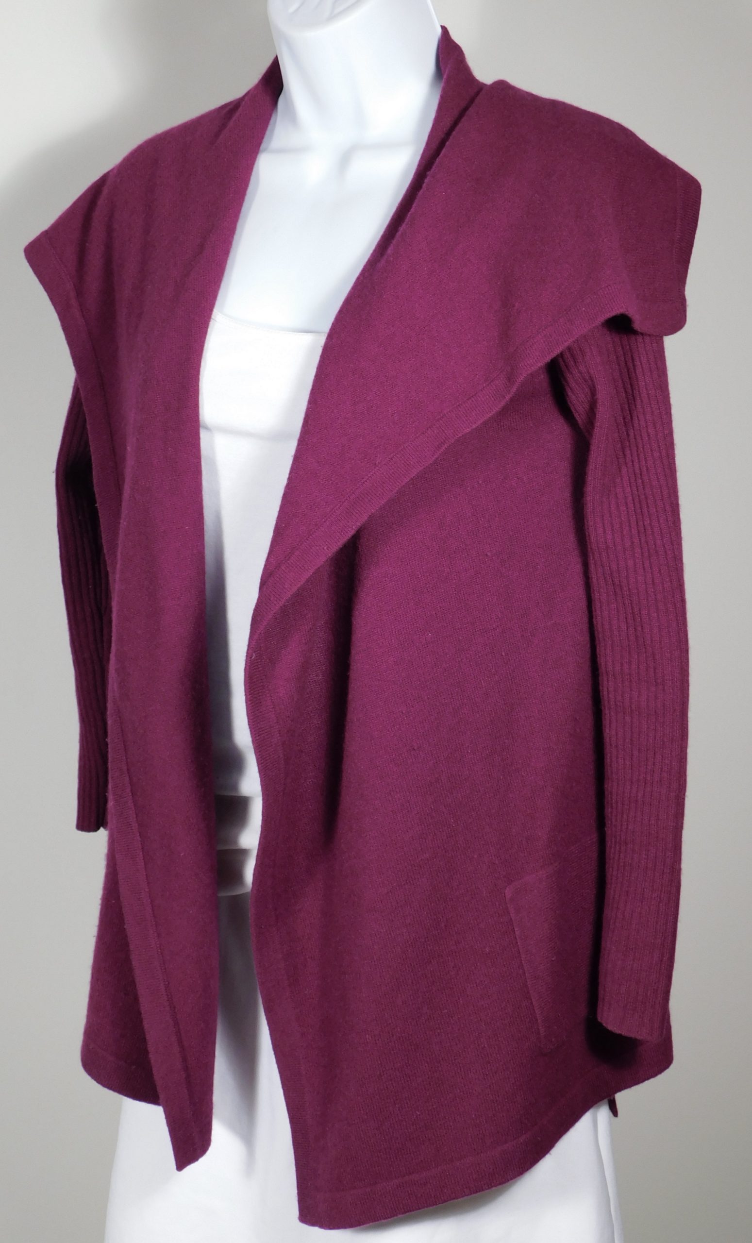 C BY BLOOMINGDALES CASHMERE Women's Magenta Cashmere Cardigan Sweater Sz XS