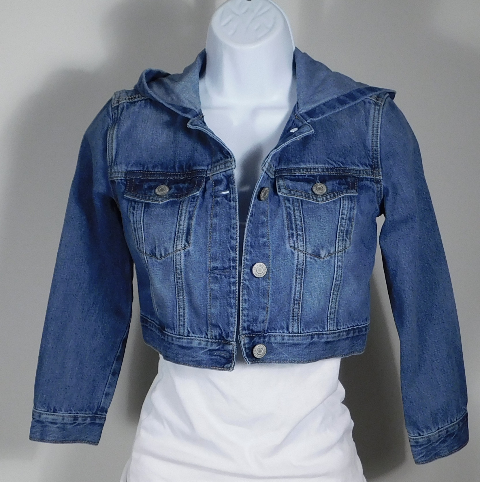 GAP DENIM Girl's Blue Soft Cotton Stretch Hooded Cropped Denim Jacket Sz M - Image 4