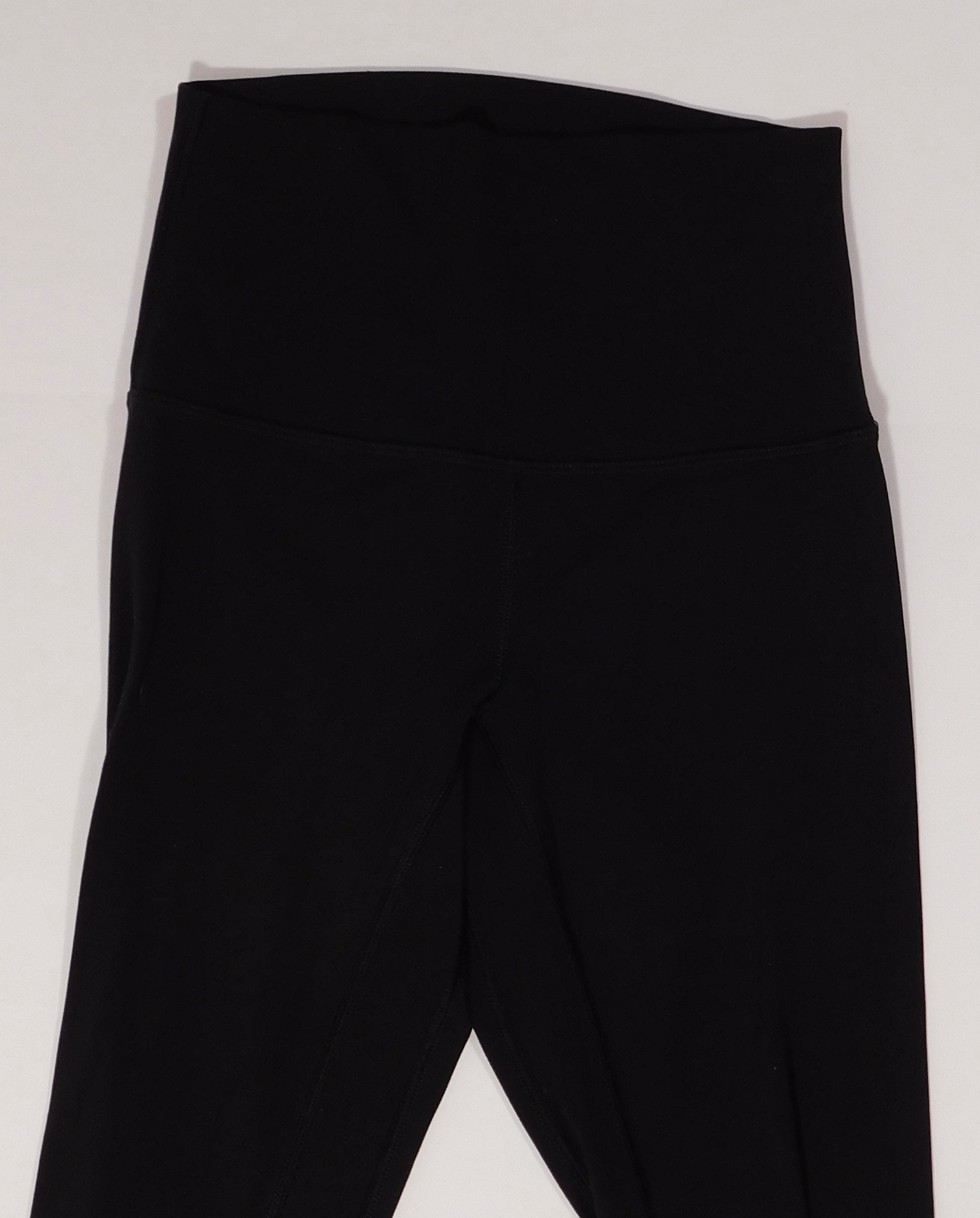 LULULEMON Woman's Black High Waist Align Cropped Legging Pant Sz 4 - Image 5
