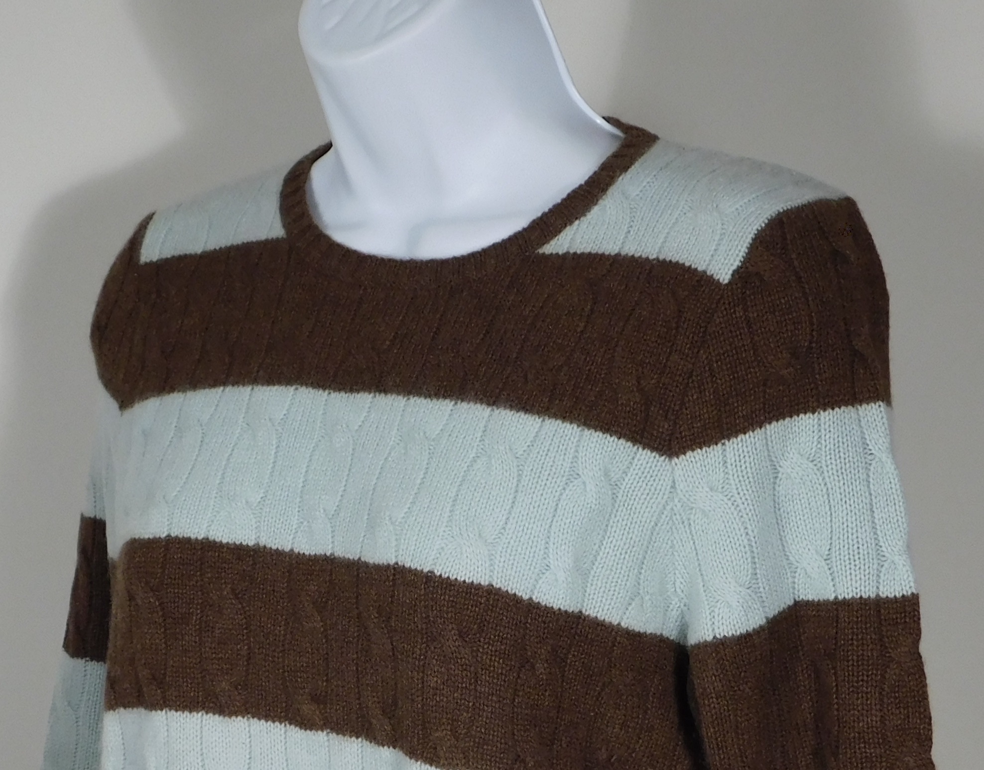 NEW SCOTLAND Women's Robin's Egg Blue & Brown Striped Cashmere Pull On Crewneck Sweater Sz M - Image 3