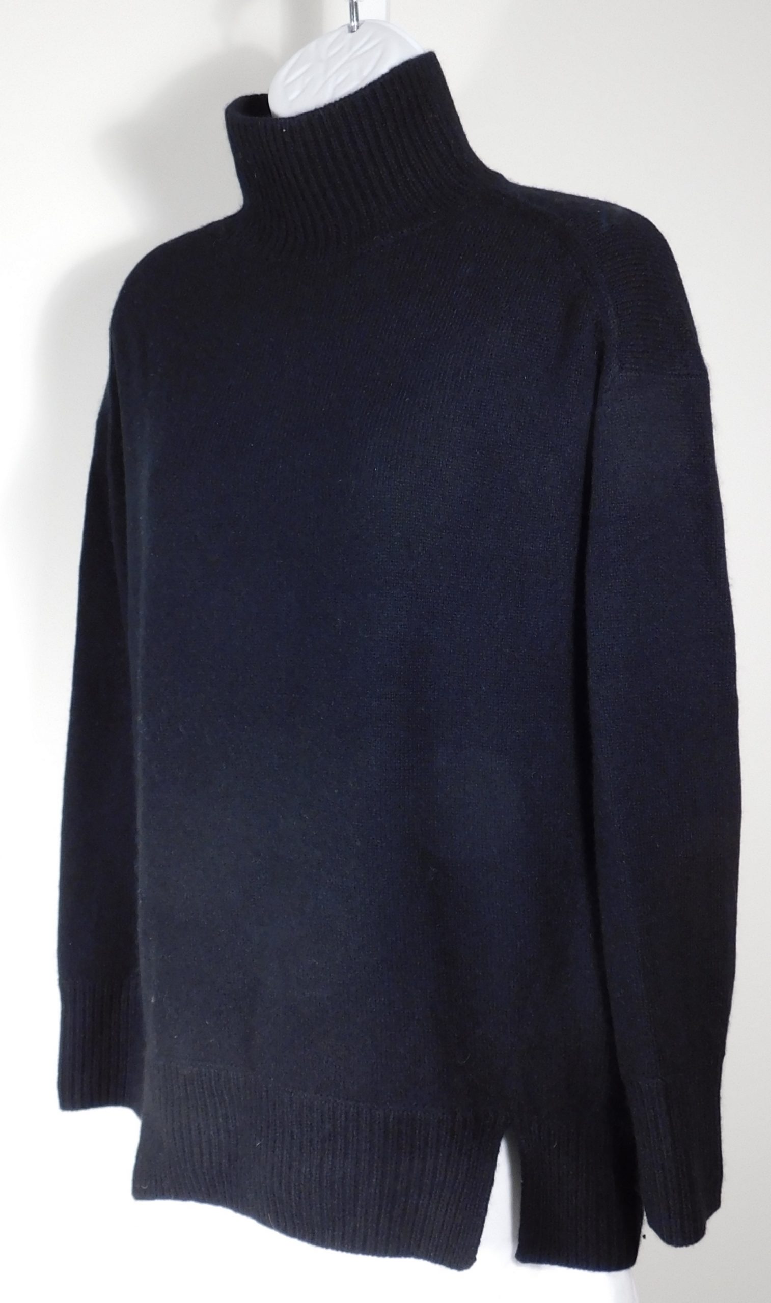 VINCE Women's Black Cashmere Turtleneck Sweater Sz XS