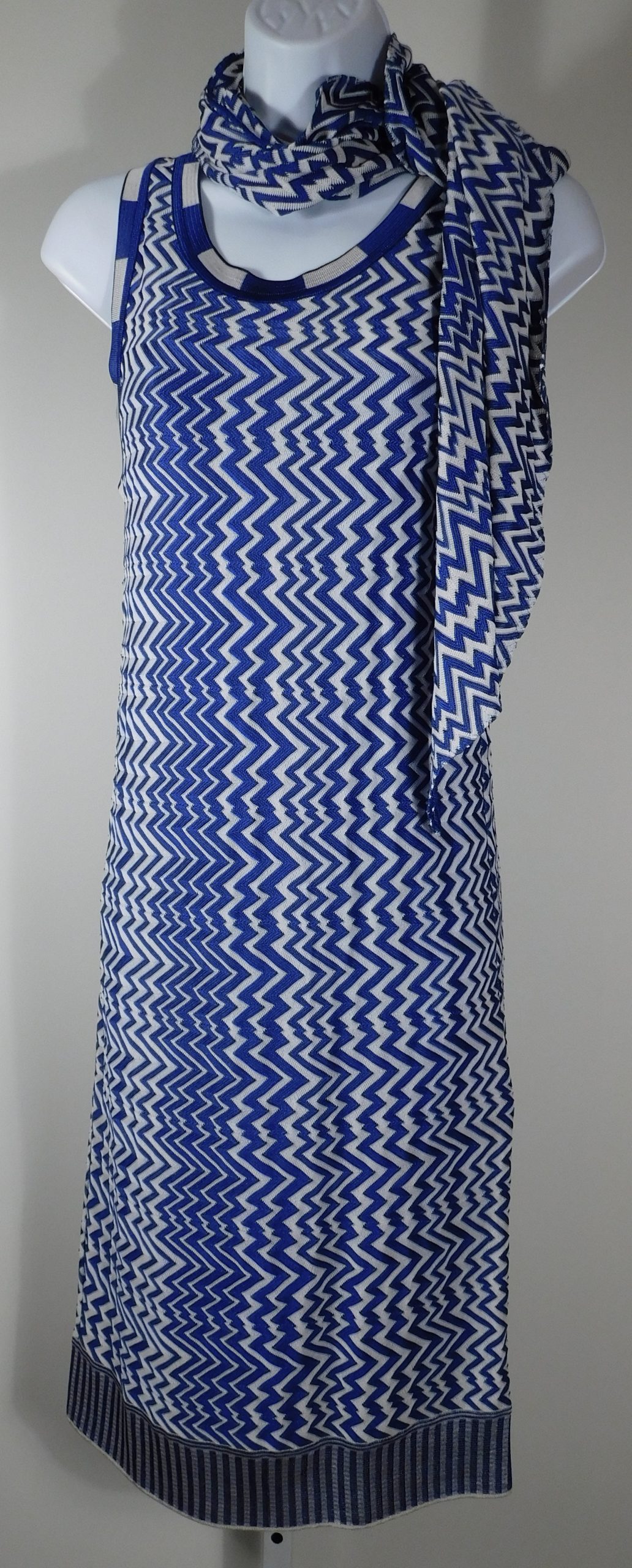 MISSONI Women's Blue Silver Zig Zag Sleeveless W Scarf Knit Dress Sz S - Image 5