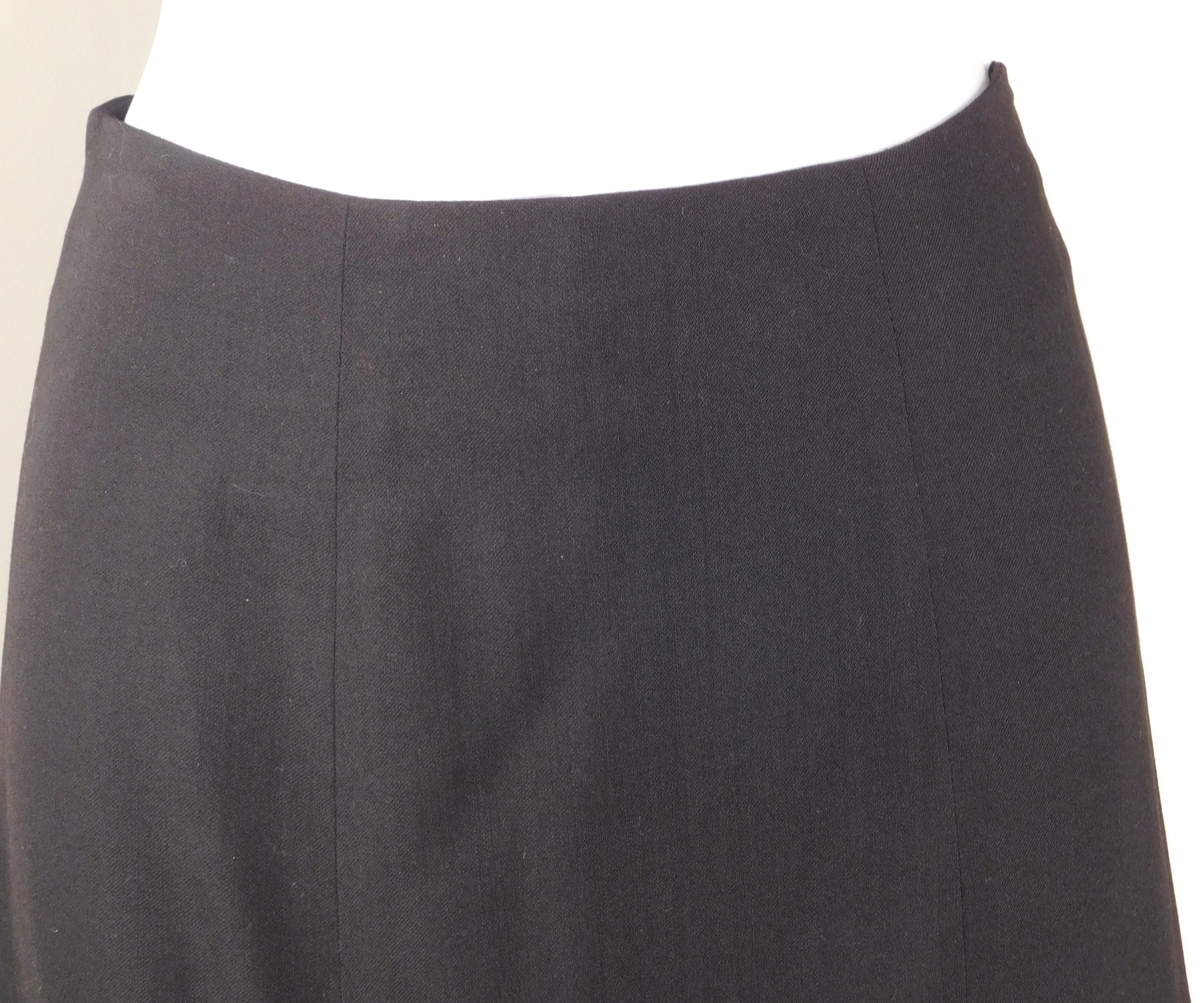 MILLY NEW YORK Women's Black Wool A-Line Flutter Skirt Sz 4 - Image 3