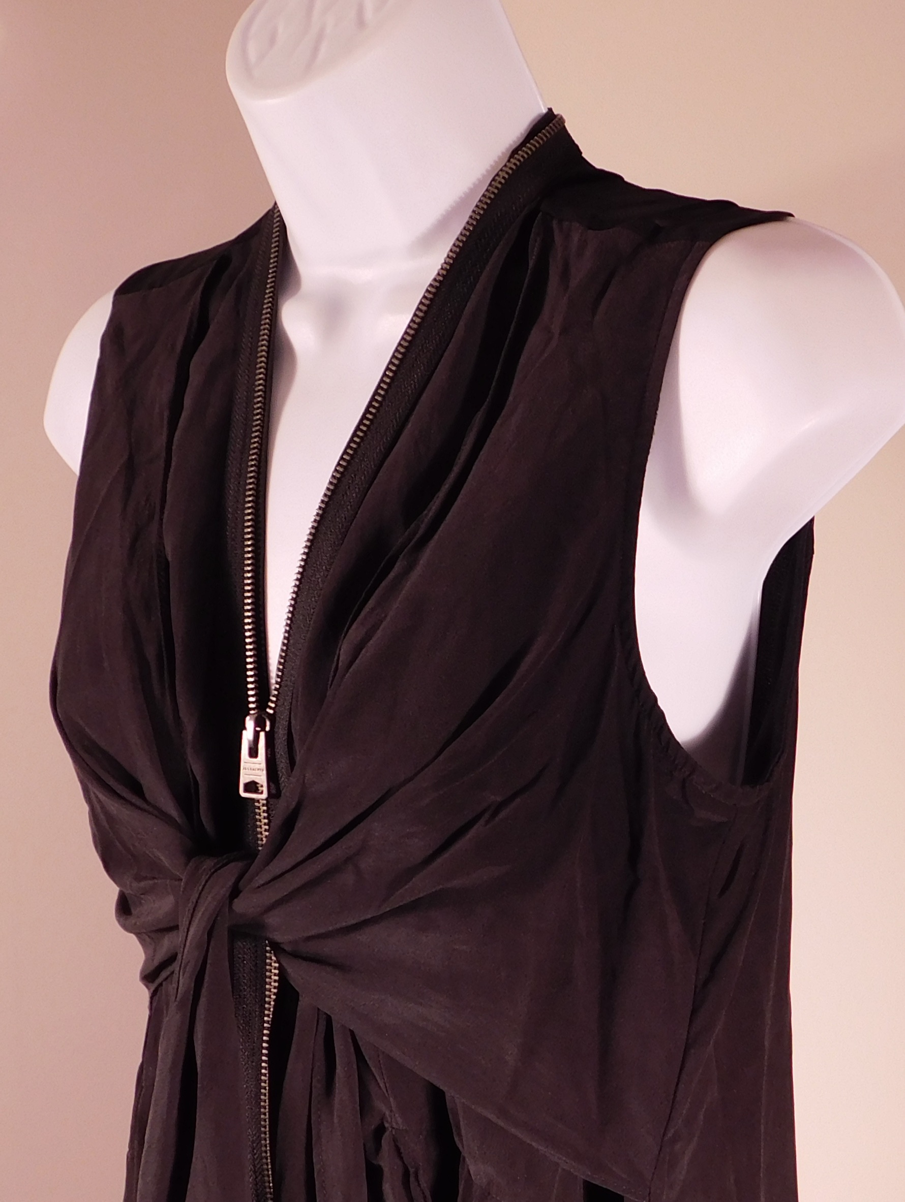 AllSAINTS Women's Black Silk V-Neck Sleeveless Zipper Dress Sz 6 ($305) - Image 3