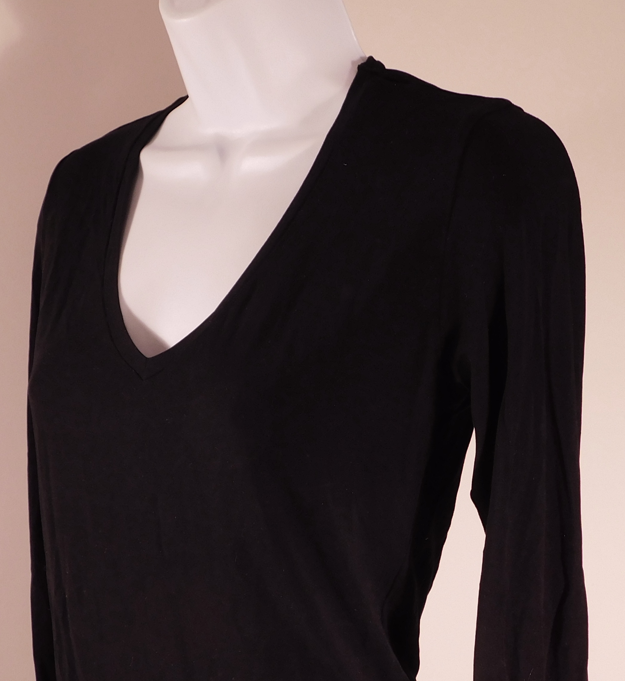 MAJESTIC FILATURES Women's Black "Superwashed" "Soft Touch" Long Sleeve V-Neck Deluxe T-Shirt Top Sz 3 - Image 3