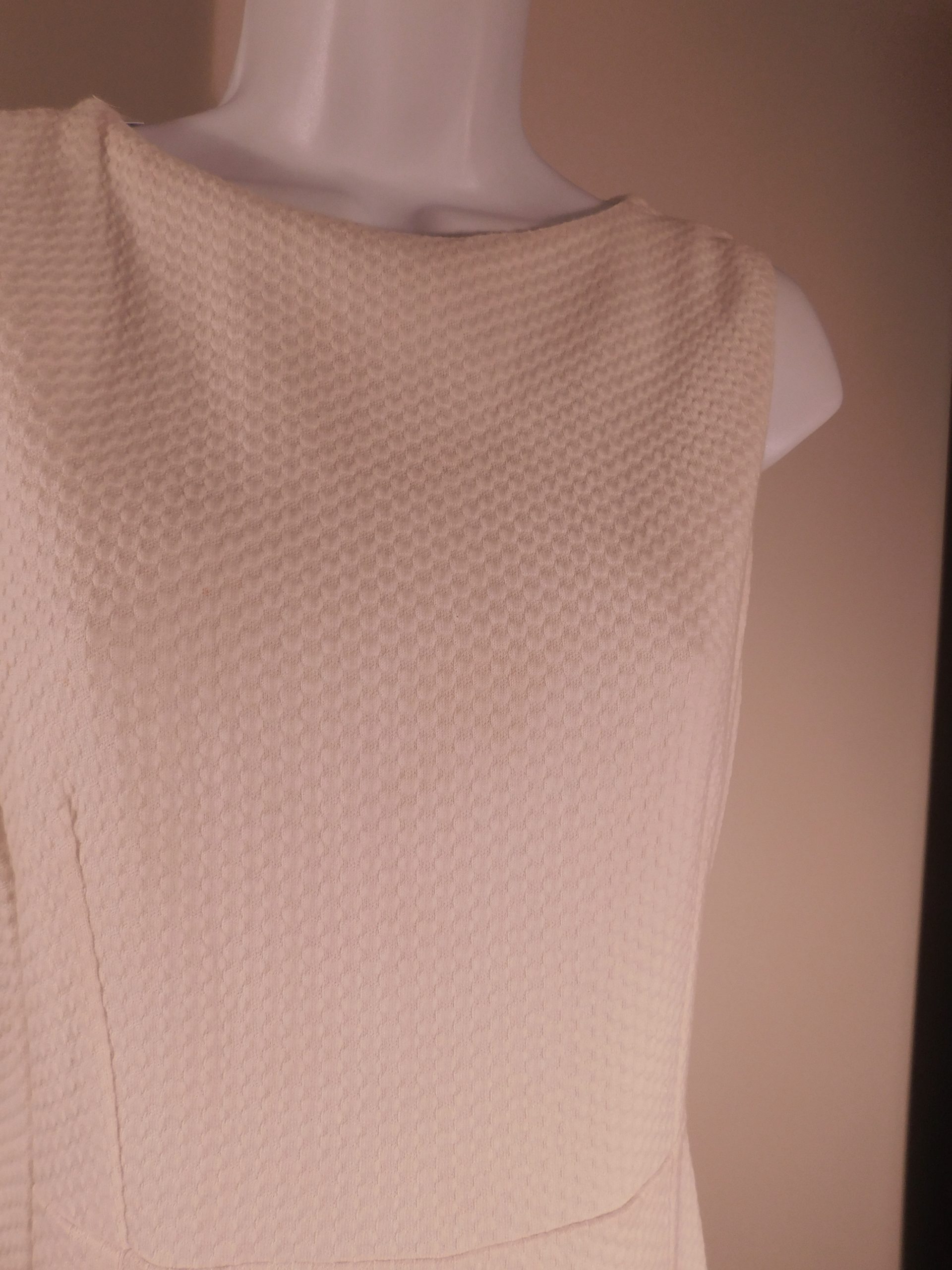 BLUE LES COPAINS Women's White Cotton Knit Textured Sleeveless Shift Dress Sz 42 - Image 5