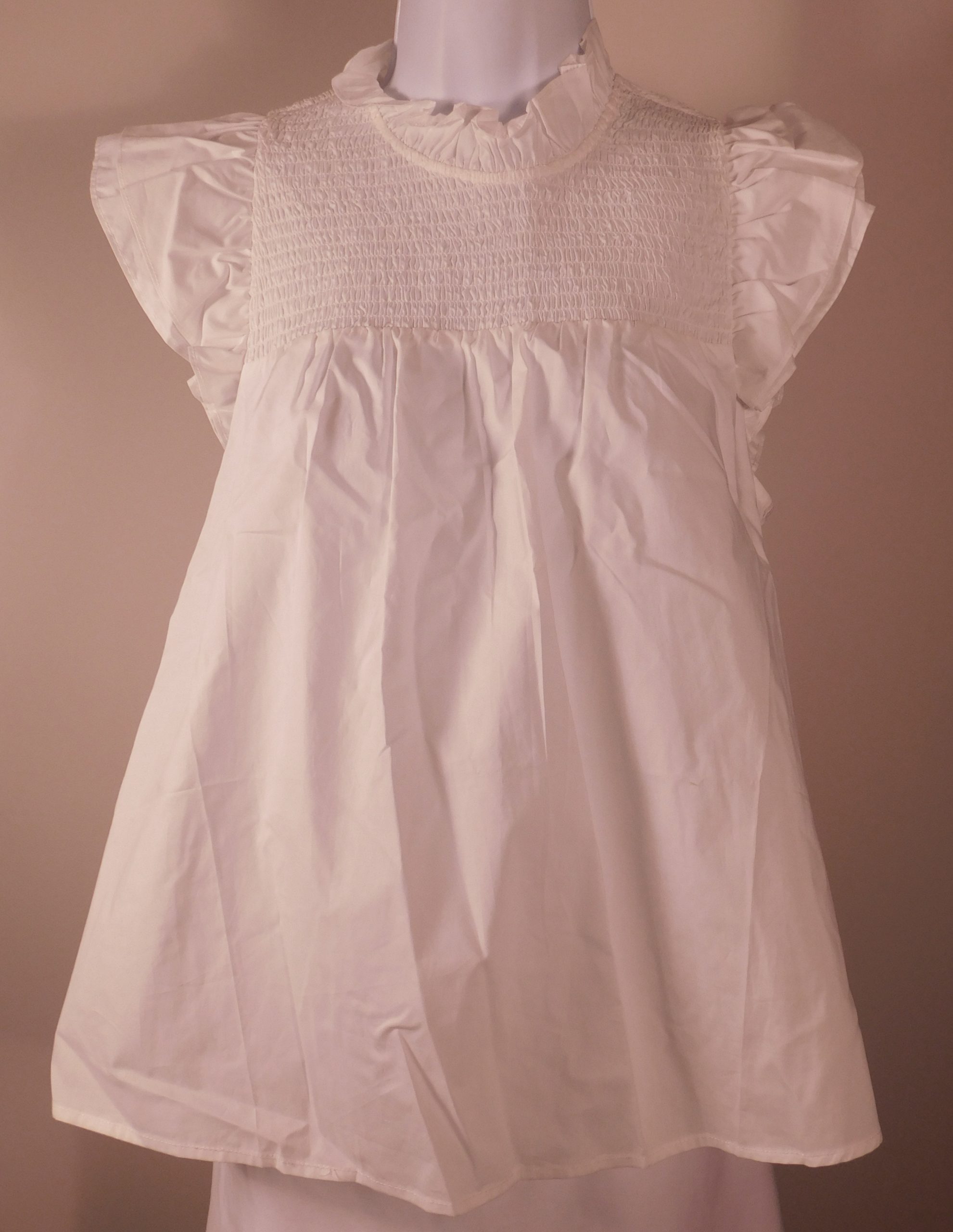 OTHILIA BY ANTHROPOLOGIE NWT Women's White High Ruffle Neck Smocked Chest Short Sleeve Cotton Blouse Sz S ($148) - Image 4