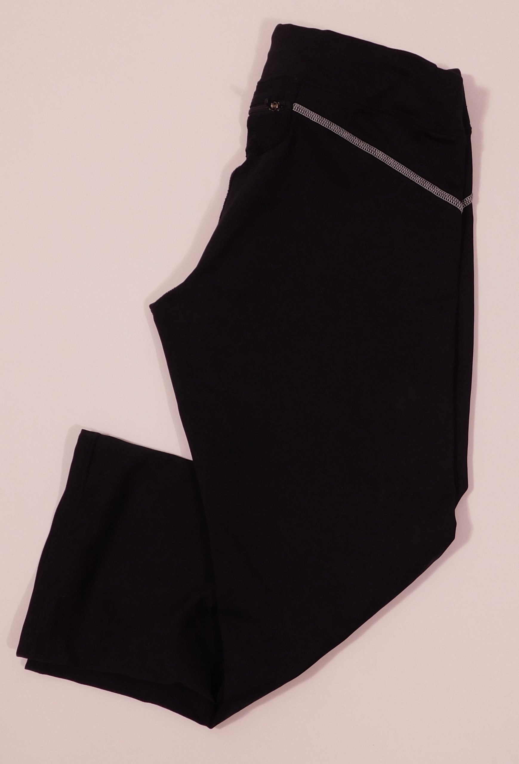 ATHLETA Woman's Black W White Top Stitching Pull On Cropped Athletic Pant Sz M