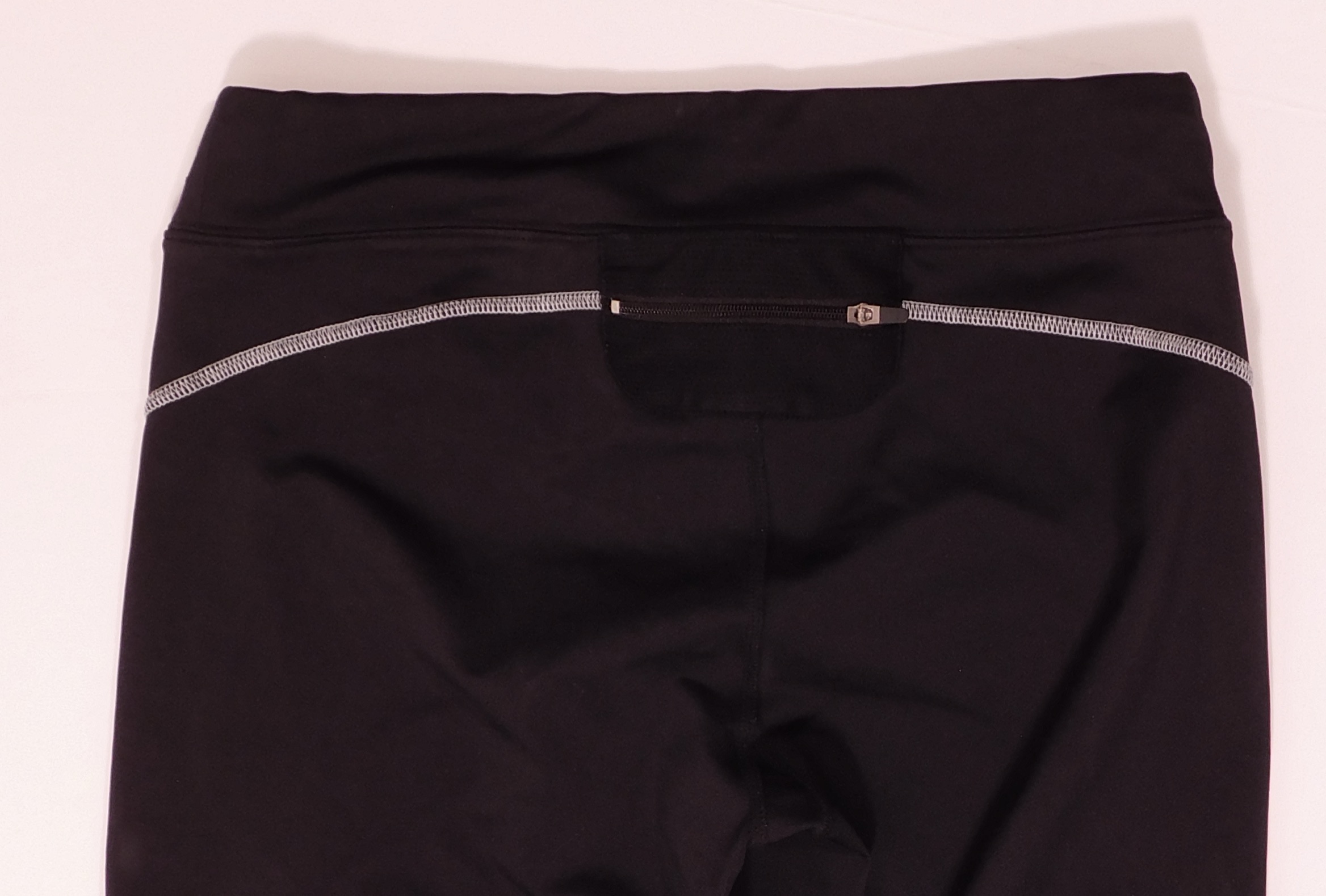 ATHLETA Woman's Black W White Top Stitching Pull On Cropped Athletic Pant Sz M - Image 6