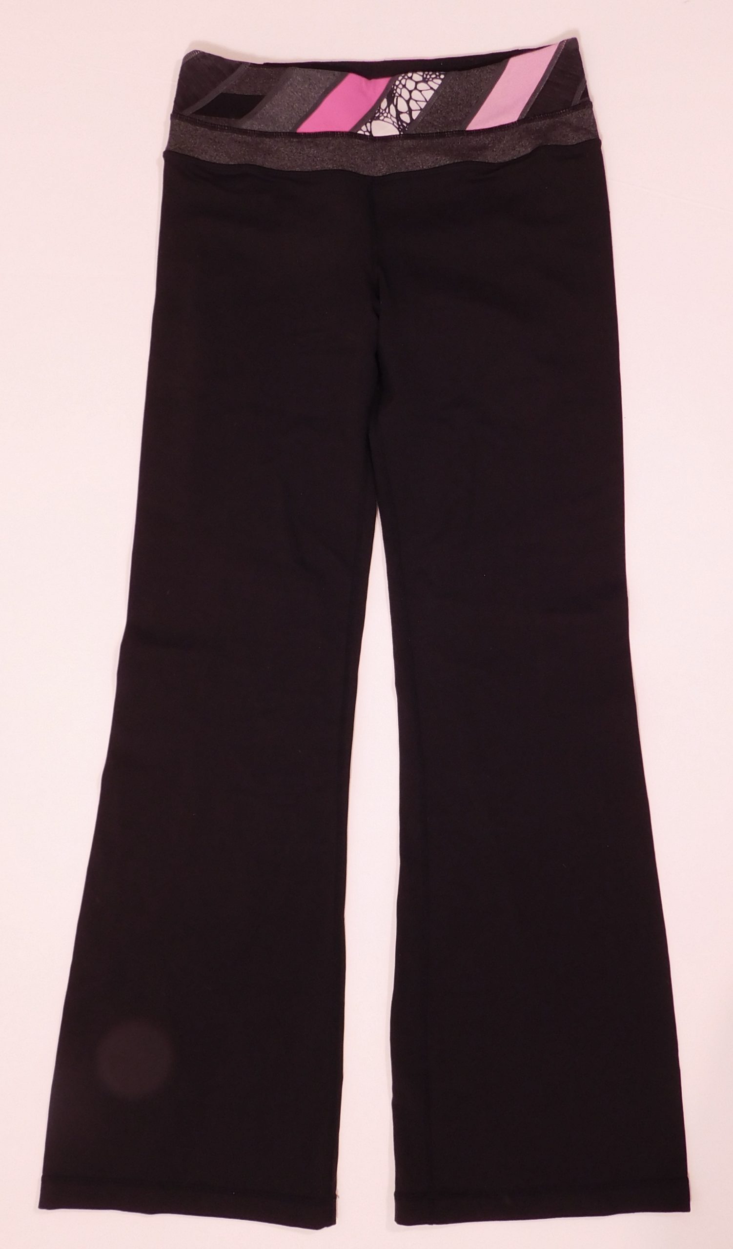 LULULEMON ATHLETICS Black W Pink Gray Print Waist Wide Leg Groove Pant Sz 6 - Image 3