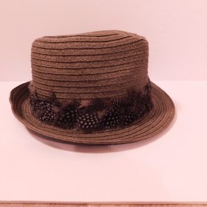 PHOEBE PRICE DESIGNS NWT Gray Paper Straw Feather Fedora Hat OS ($145)