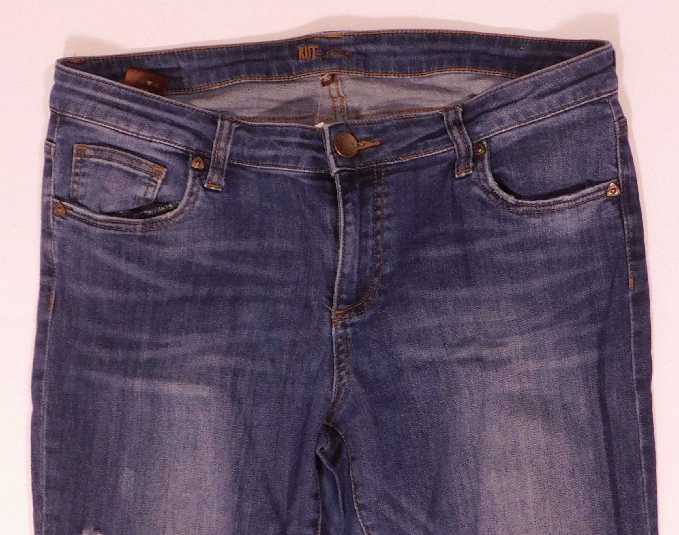 KUT FROM THE SAME KLOTH Women's Medium Wash Blue Cotton Stretch Straight Leg Distressed Jean Sz 10 - Image 5