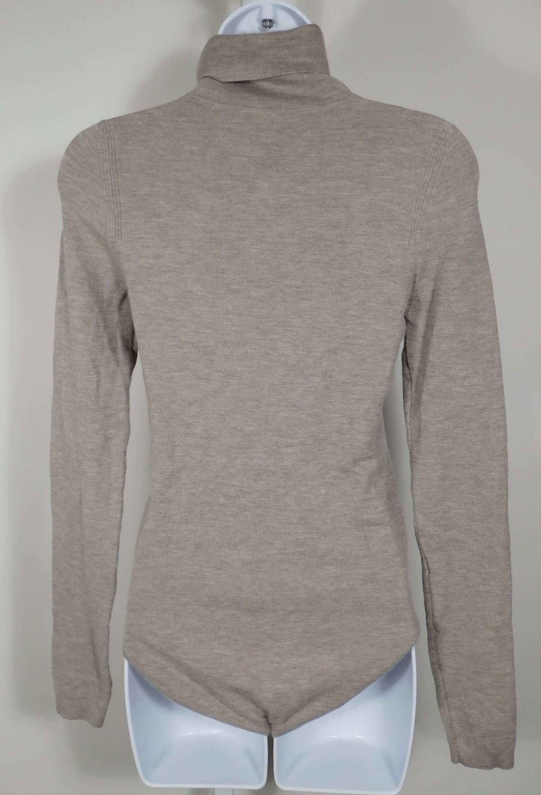 NAKED CASHMERE Women's Beige Cashmere Aurora Turtleneck Bodysuit Sweater Sz M ($300) - Image 5