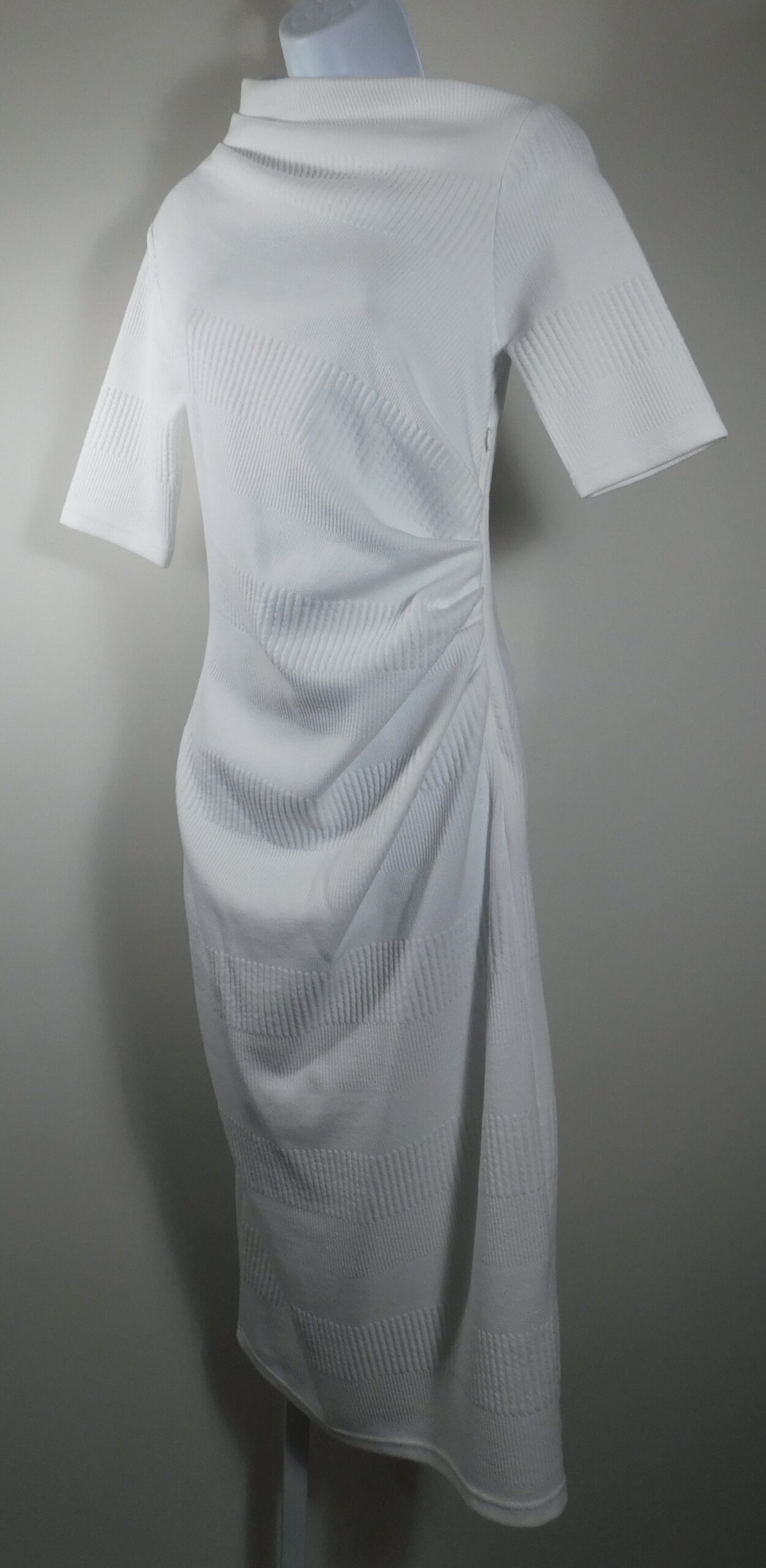 ACLER Women's Parkfield White Short Sleeved Knit Midi Dress Sz 6 ($250)