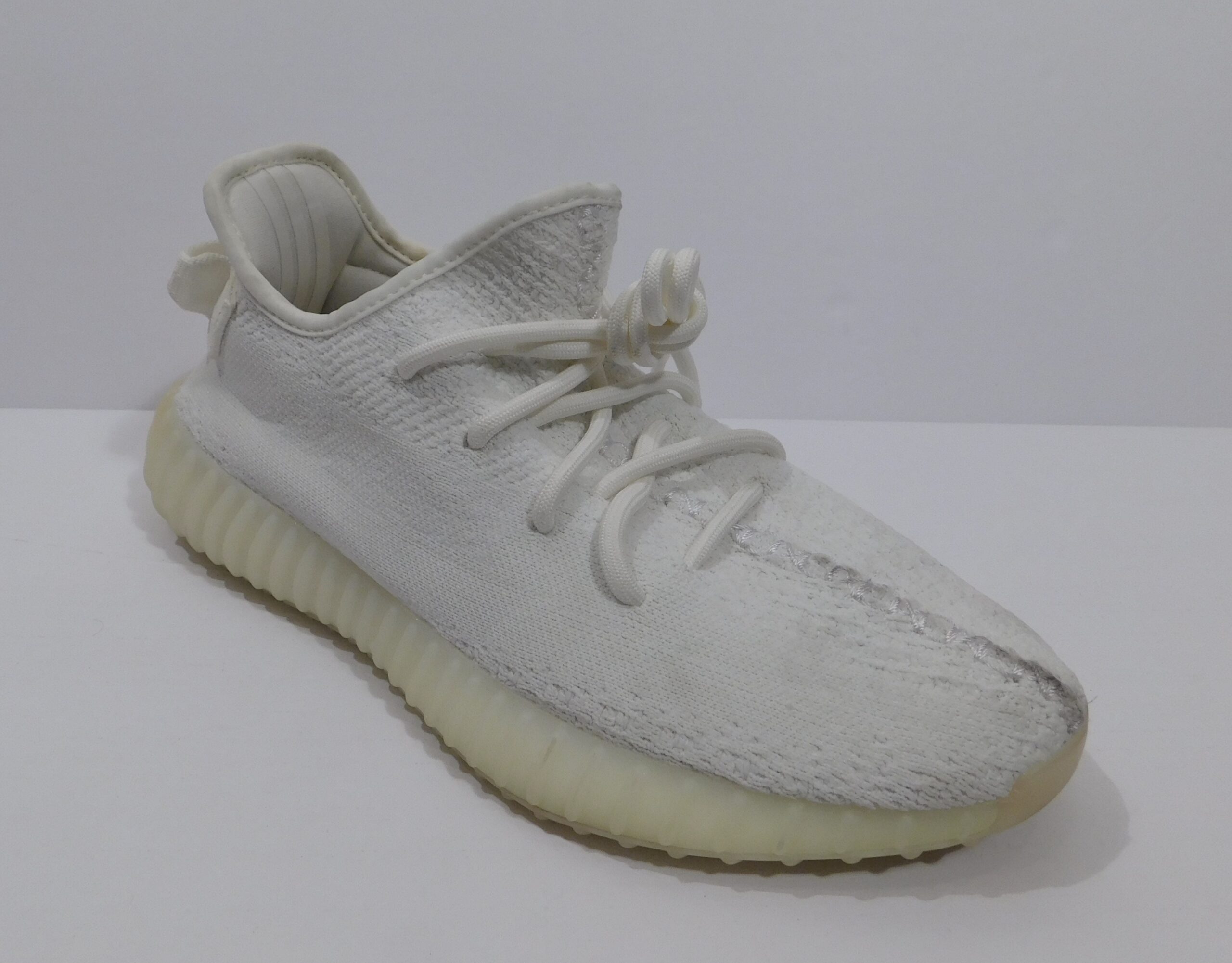 ADIDAS YEEZY BOOST 350 V2 Men's Cream White / Triple White Sneaker Sz 8 ($379)