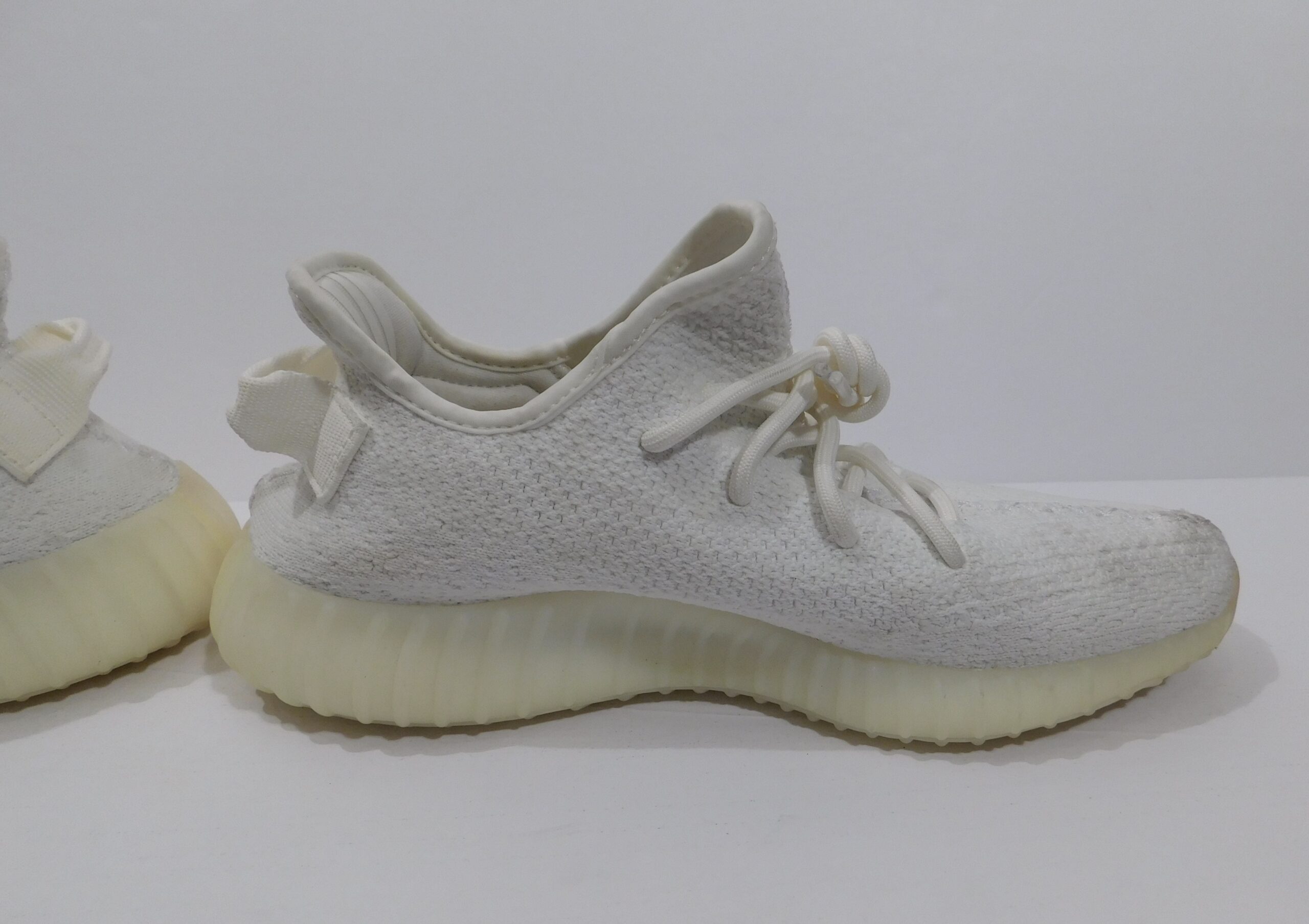 ADIDAS YEEZY BOOST 350 V2 Men's Cream White / Triple White Sneaker Sz 8 ($379) - Image 6