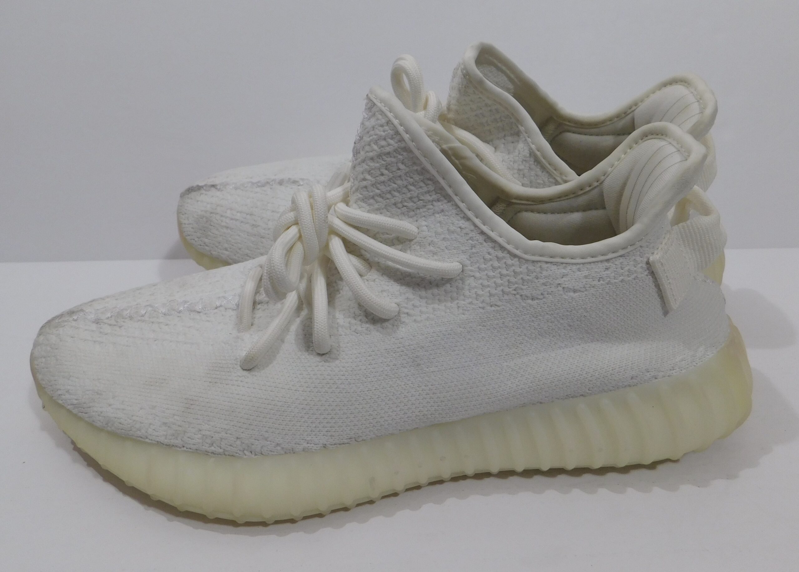 ADIDAS YEEZY BOOST 350 V2 Men's Cream White / Triple White Sneaker Sz 8 ($379) - Image 7