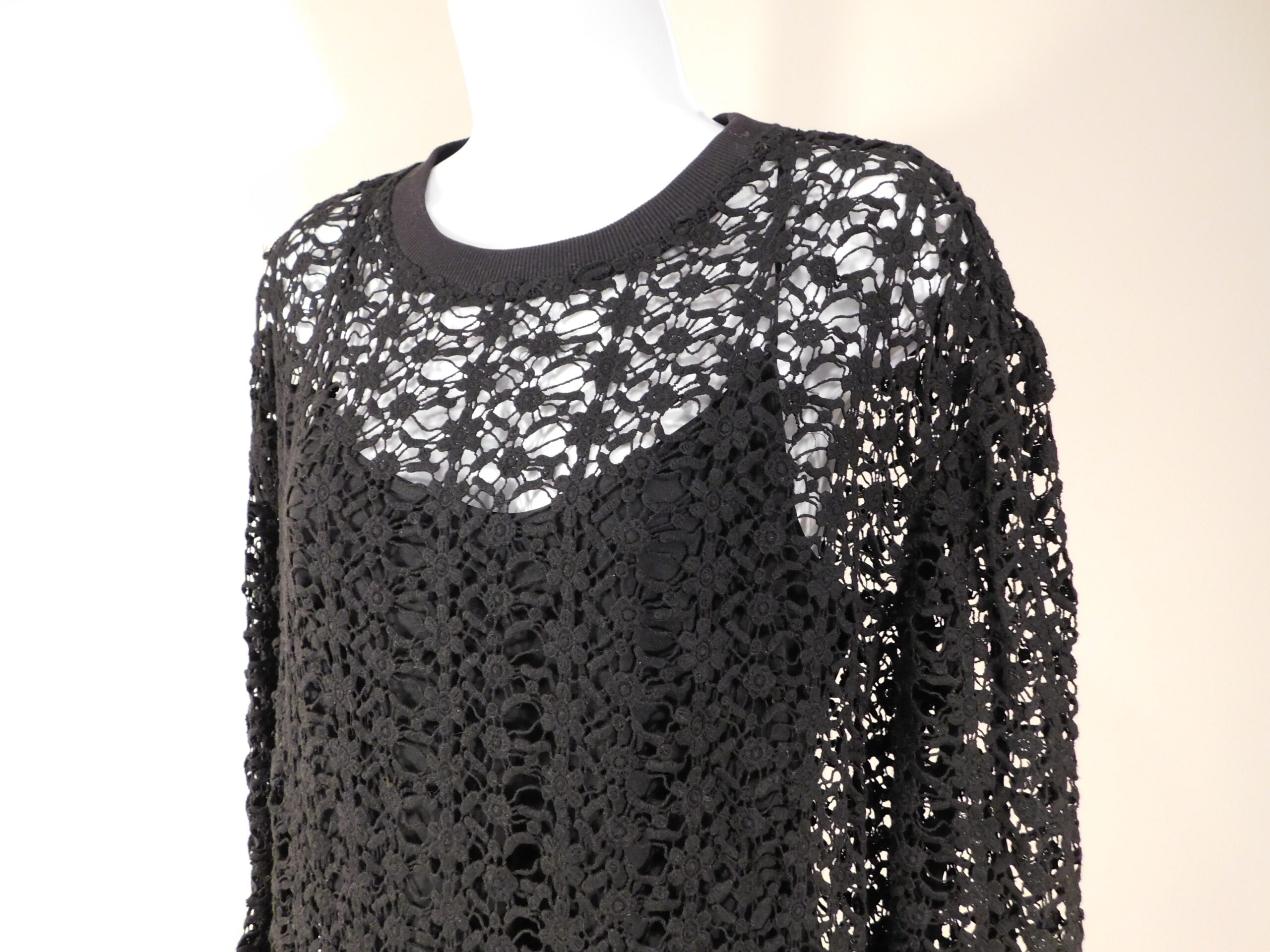 AllSAINTS Women's Black Lace Overlay Long Sleeve Dress Sz M - Image 3