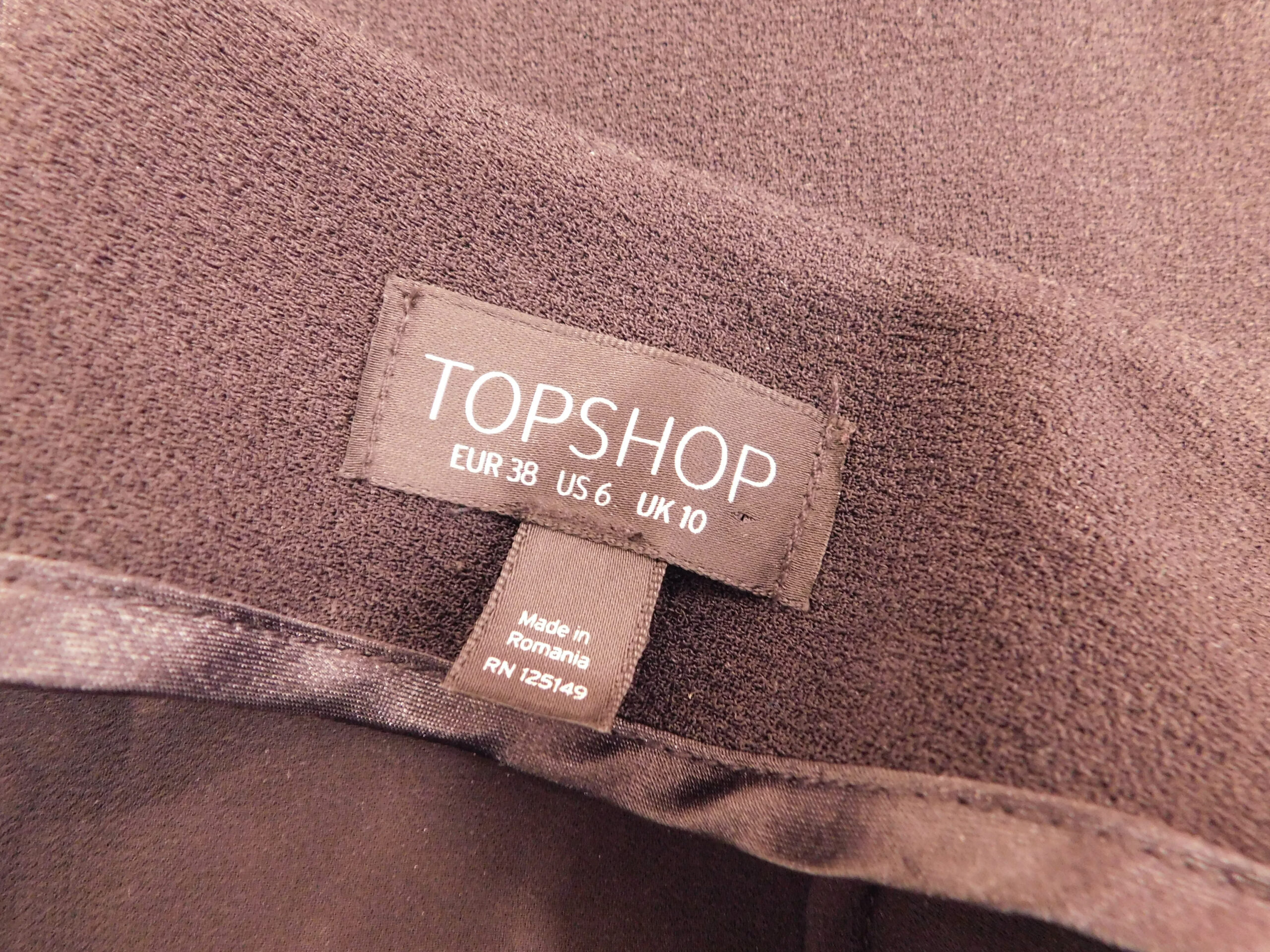 TOPSHOP Women's Black Flat Front Attached Waist Tie Shorts Sz 6 - Image 5