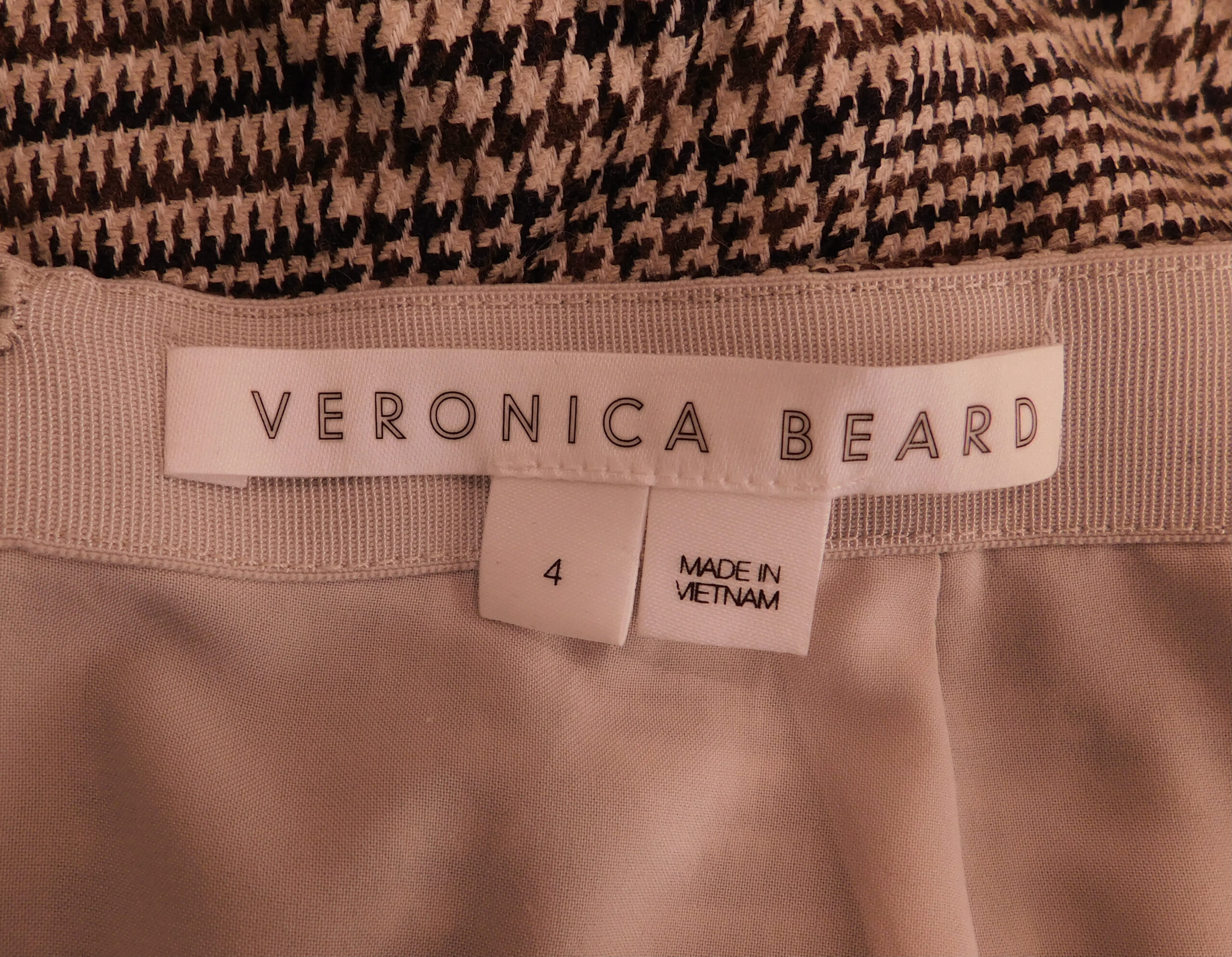 VERONICA BEARD Women's Brown Houndstooth Plaid Wool Blend Skirt Sz 4 ($398) - Image 6