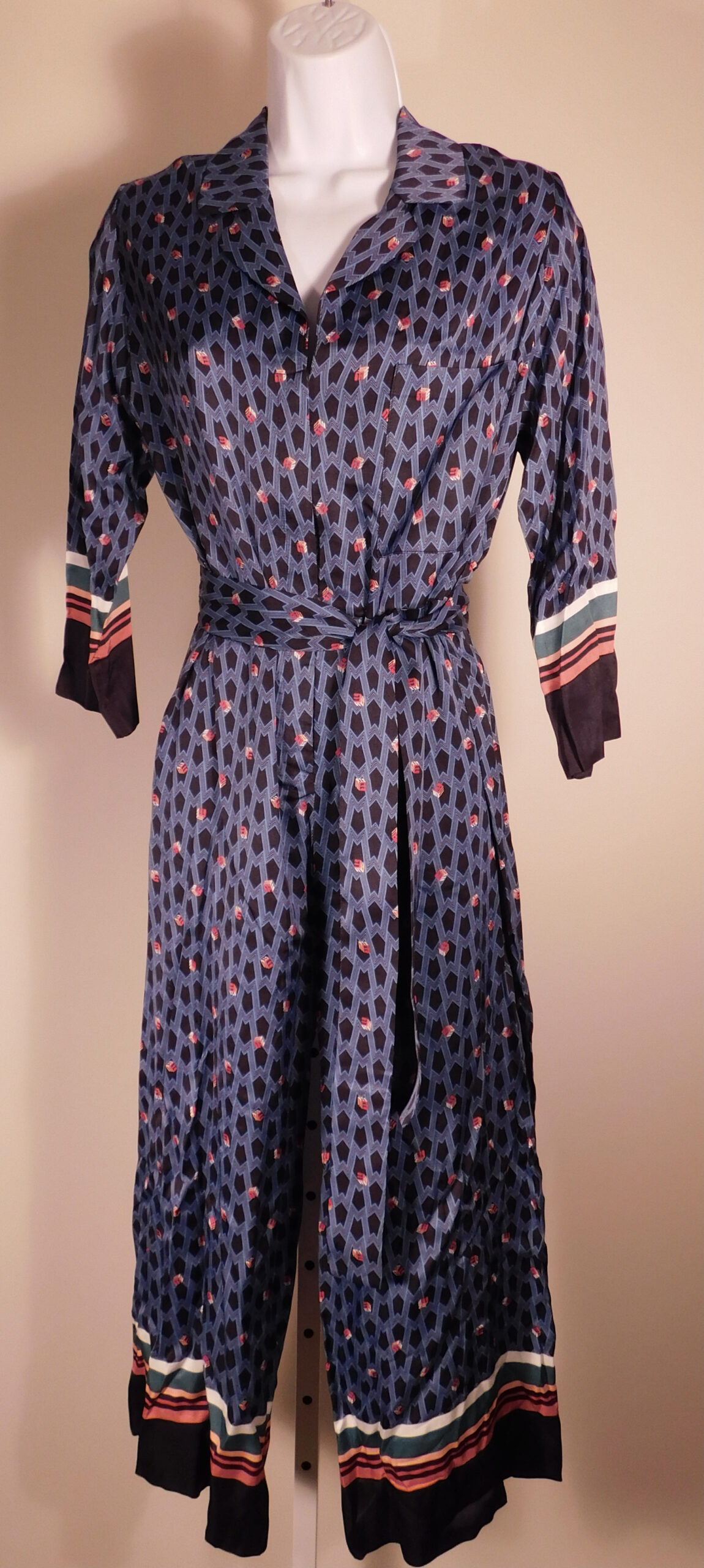 MAJE Women's Blue Small Monogram Print Prestone Wide Leg Silky Satin Cropped Jumpsuit Sz 34 ($415) - Image 4