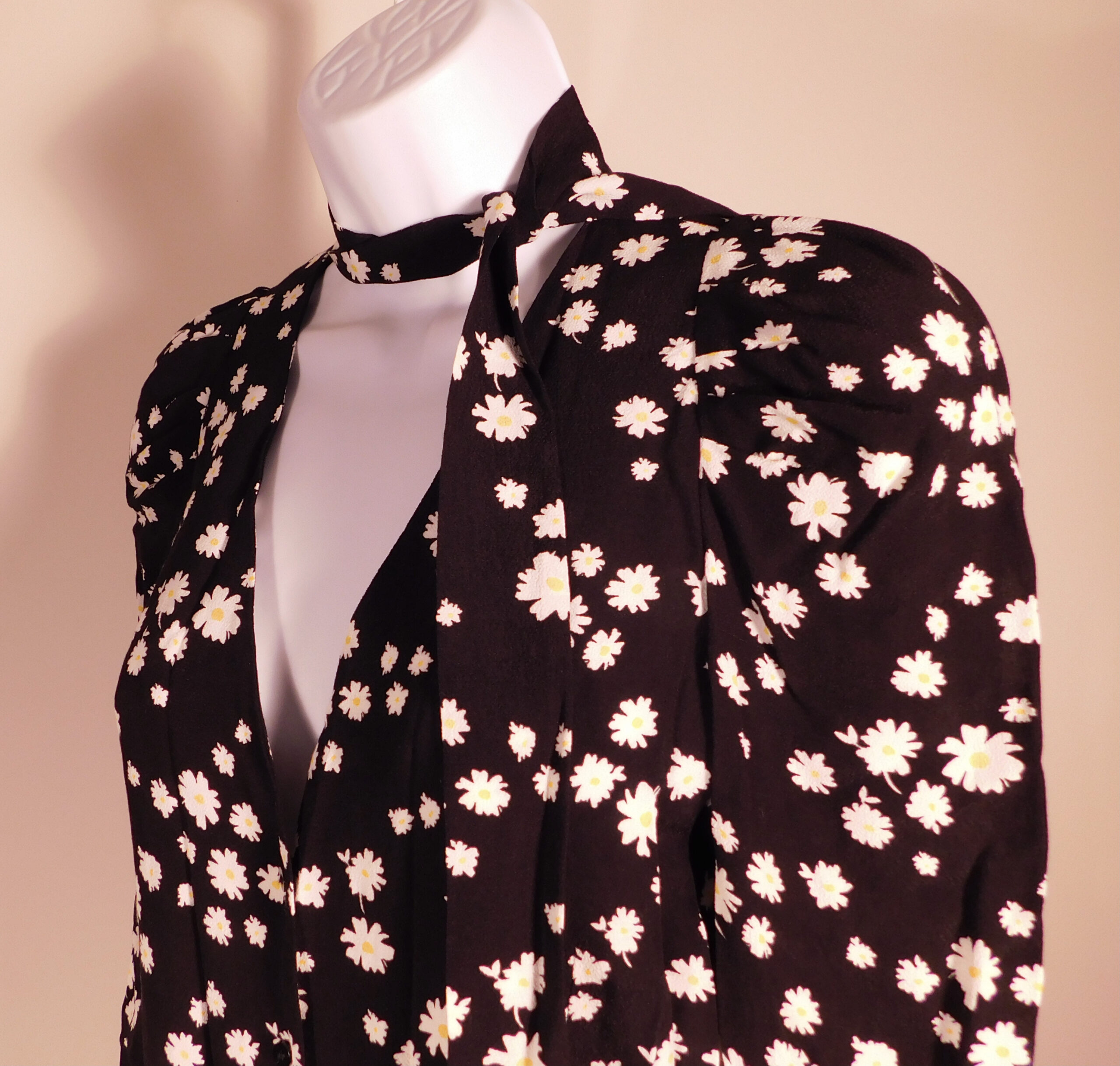 MAJE Women's Black Floral Long Sleeve V-Neck Blouse Sz 1 - Image 3