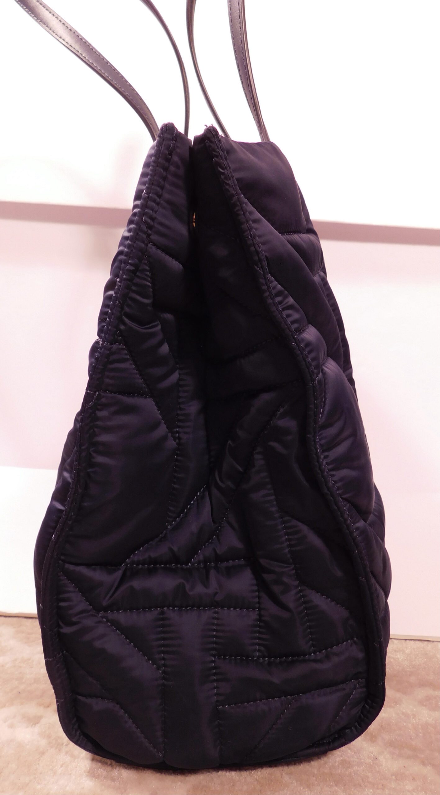 TORY BURCH Navy Blue Quilted Nylon Large Tote Handbag - Image 5