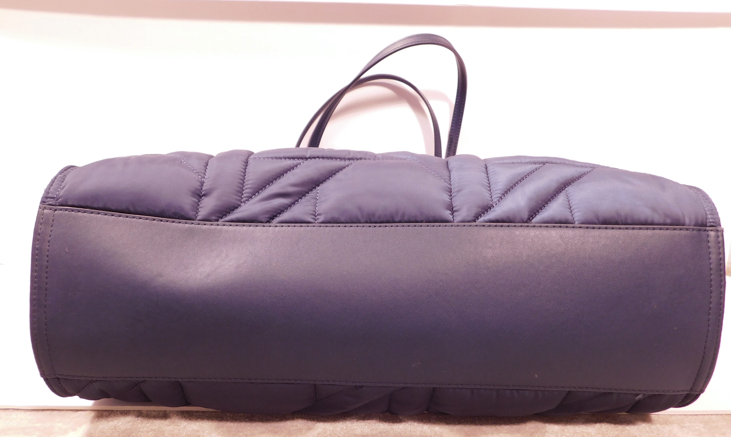 TORY BURCH Navy Blue Quilted Nylon Large Tote Handbag - Image 6