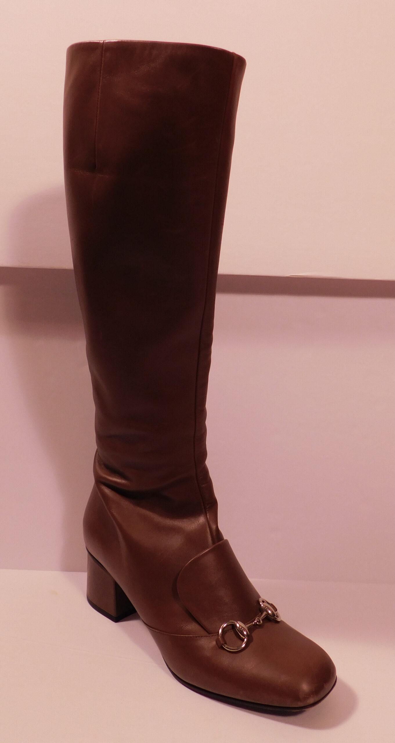 GUCCI Women's Nut Brown Twiggy Calf Side Zip Boot Sz 39