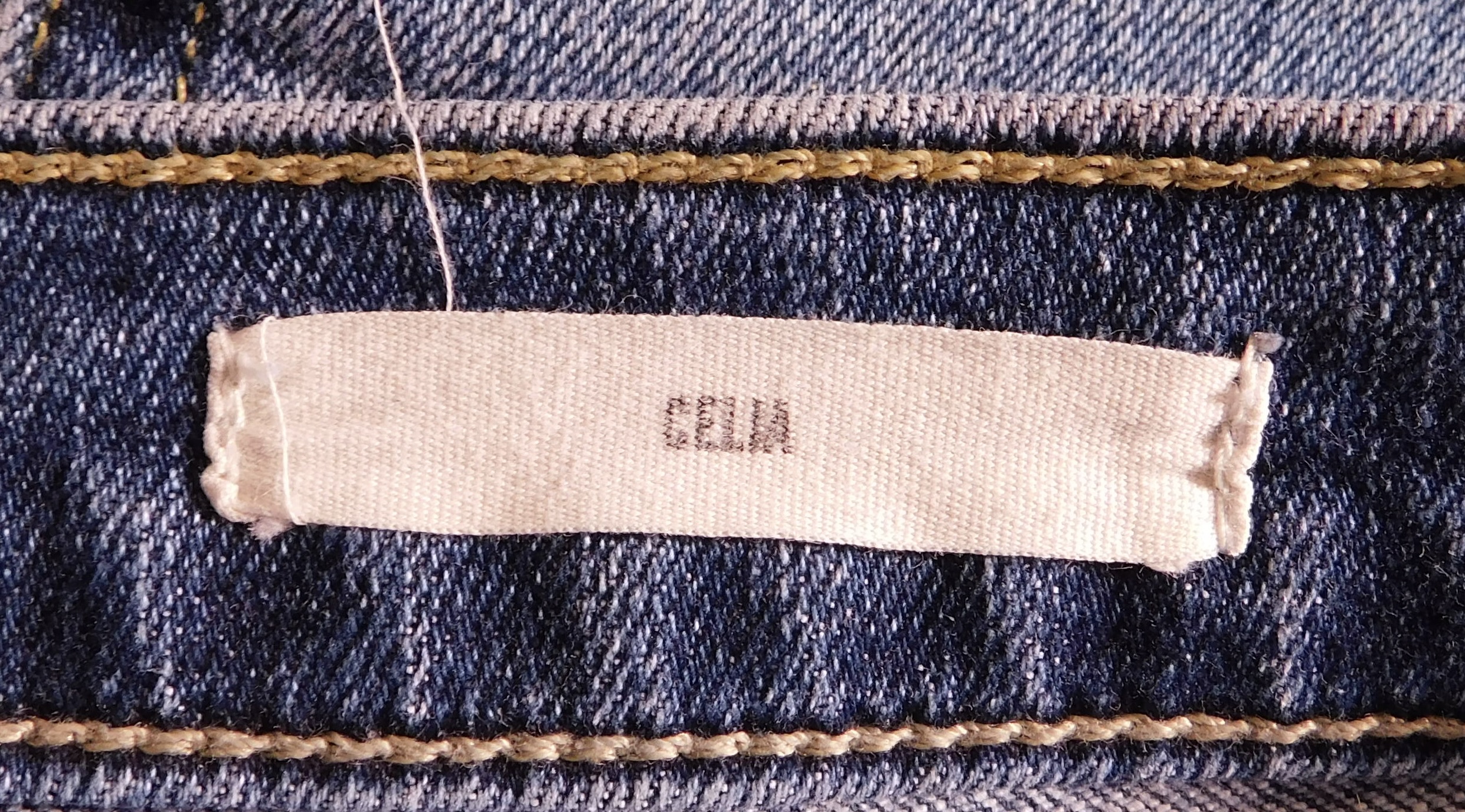 NILI LOTAN Women's Classic Wash 5 Pocket Mid-Rise Flare Cotton Stretch Celia Jean Sz 26 ($395) - Image 7