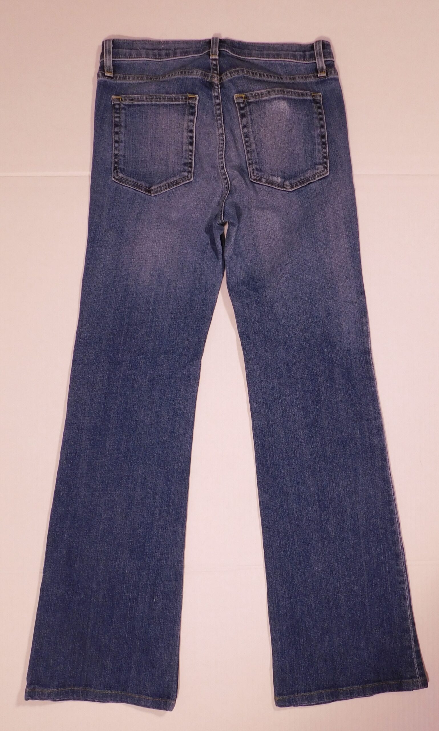 NILI LOTAN Women's Classic Wash 5 Pocket Mid-Rise Flare Cotton Stretch Celia Jean Sz 26 ($395) - Image 5