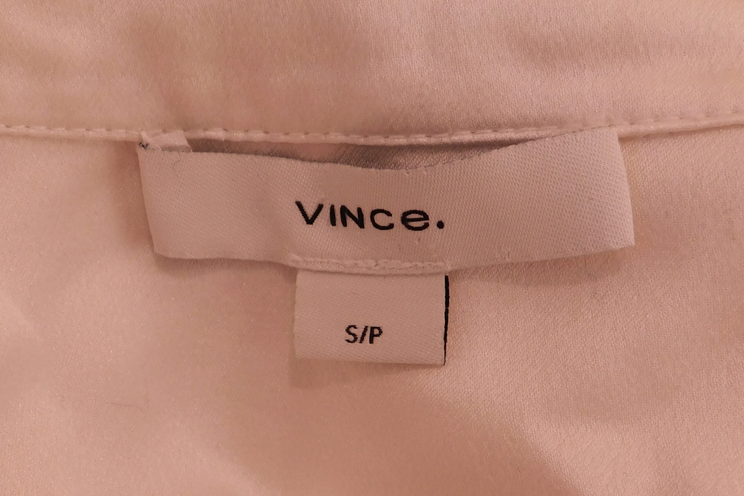 VINCE Women's Ivory Long Sleeve Button Front Silk Blouse Sz S - Image 7
