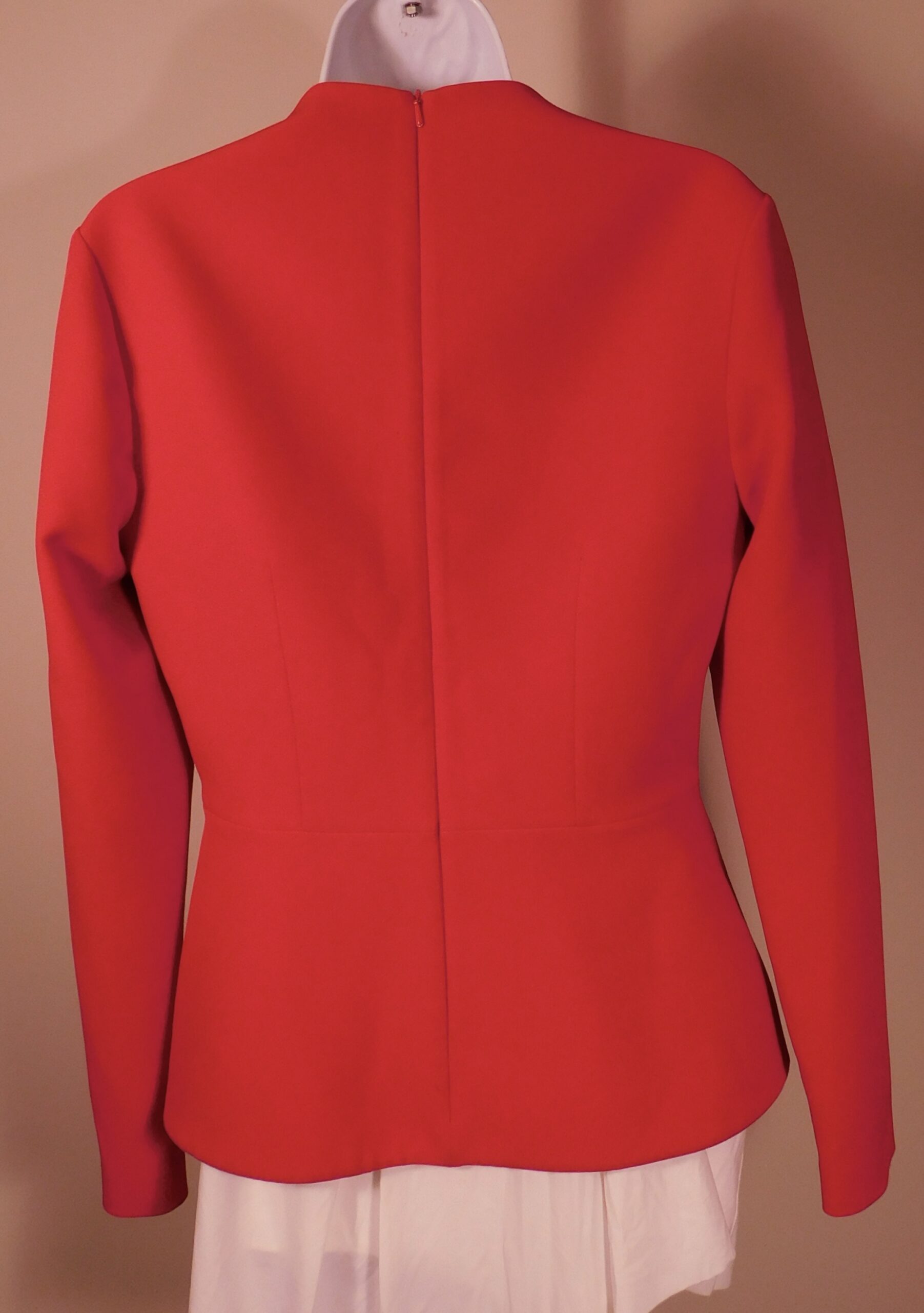 SAFIYAA Women's Red Crepe V-Neck Long Sleeve Peplum Top Sz 6 ($1300) - Image 6