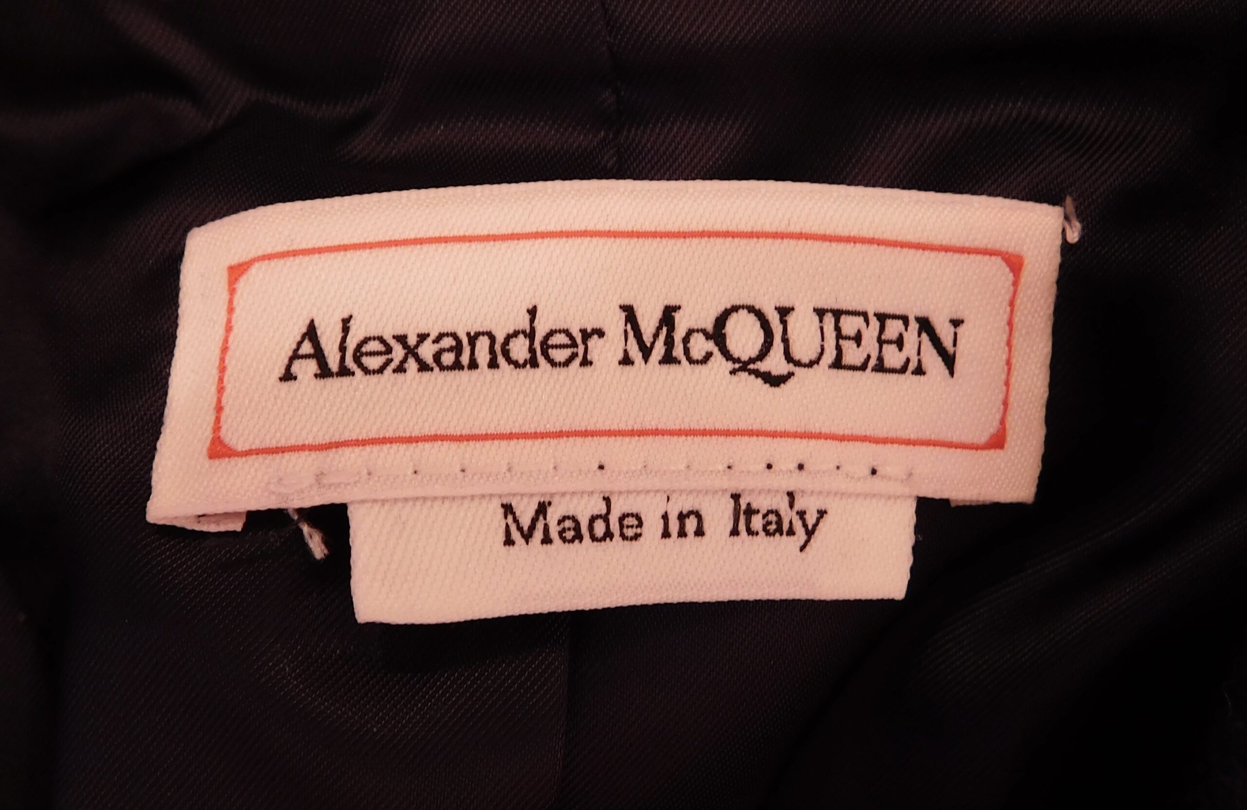 ALEXANDER MCQUEEN Women's Navy Pinstripe One Button Blazer Virgin Wool Jacket Sz 42 ($2590) - Image 6
