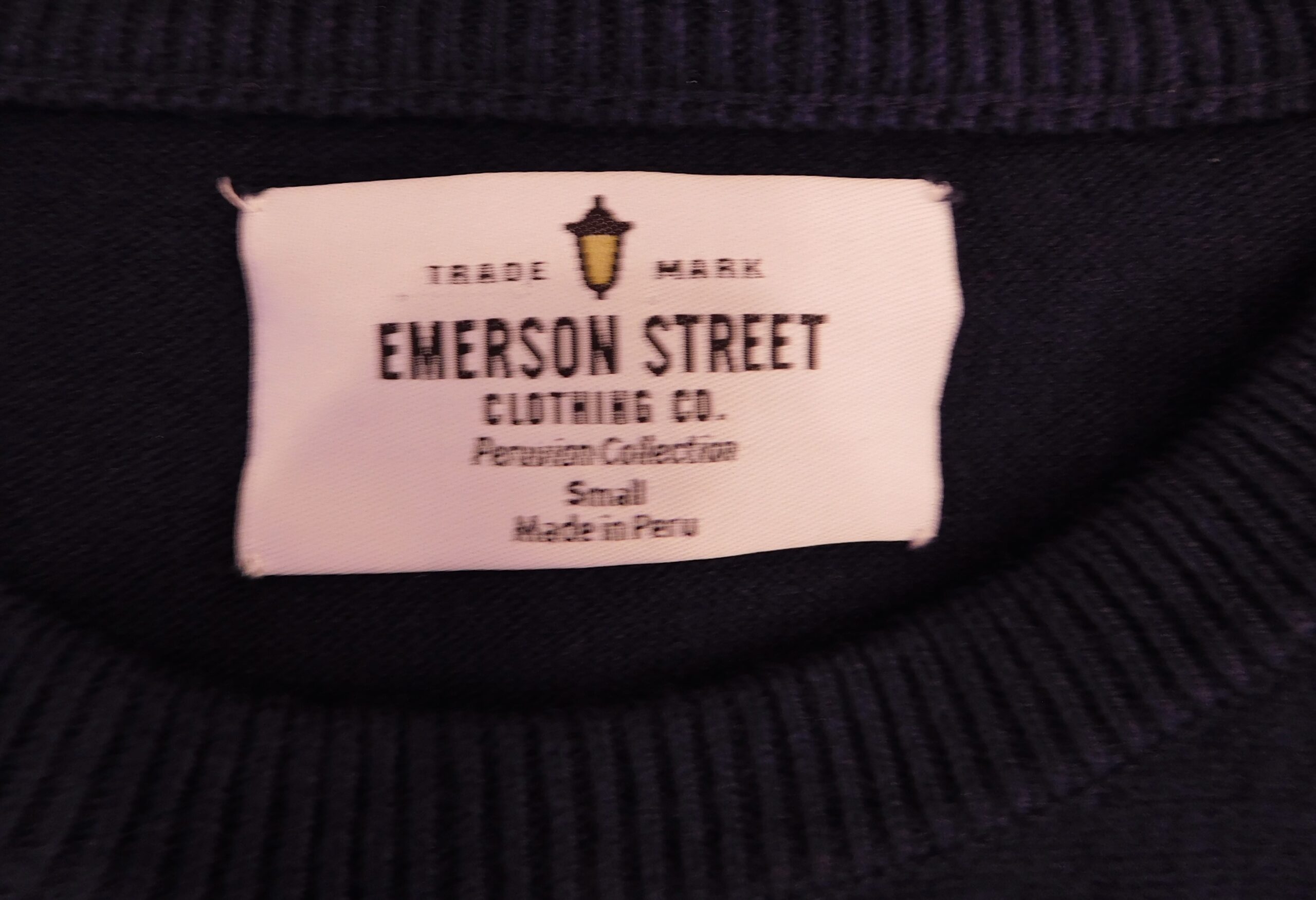EMERSON STREET CLOTHING CO. Women's Navy Villanova Graphic Long Sleeve Sweater Sz S ($130) - Image 5