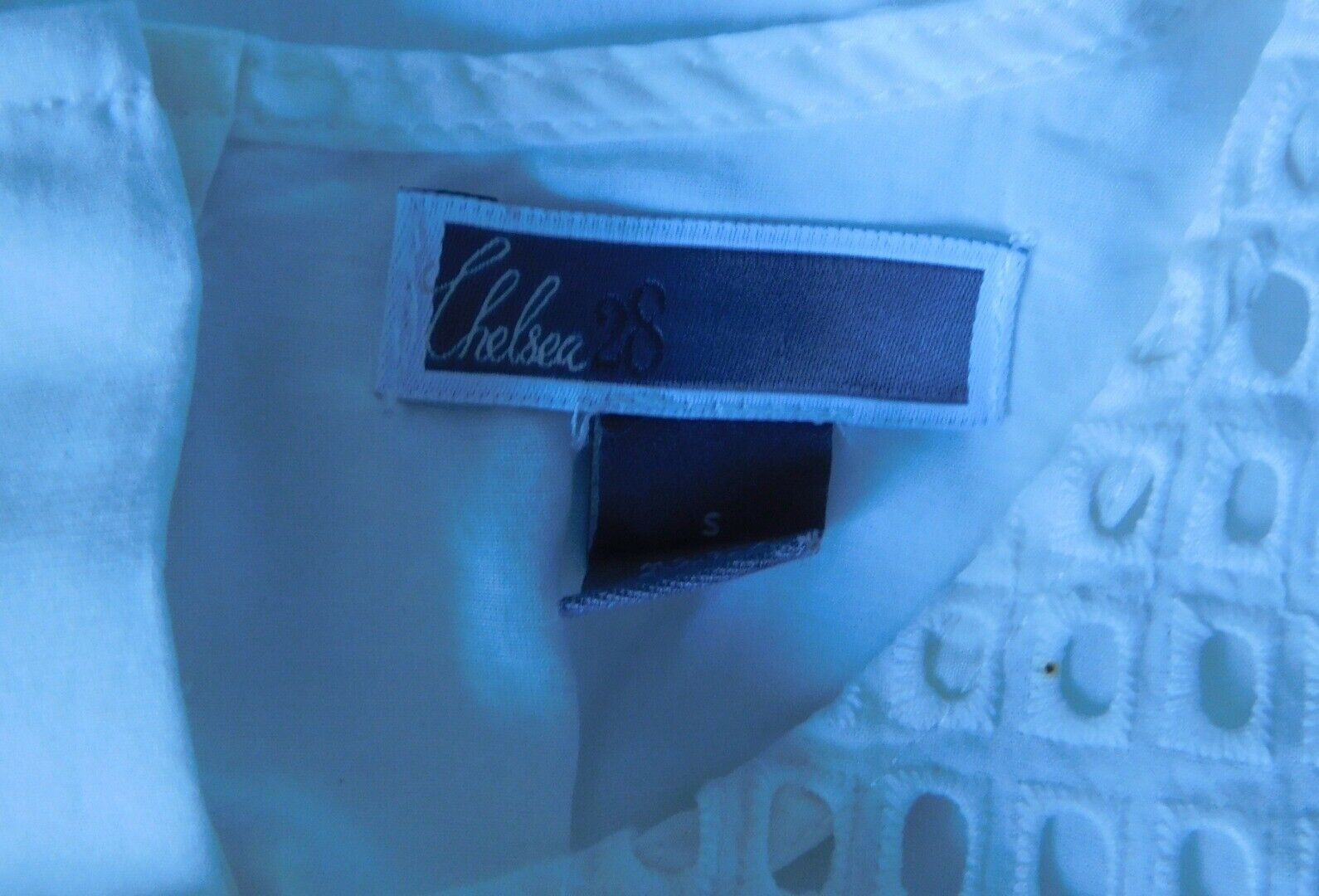 CHELSEA28 Women's White Cotton Silk Sleeveless Eyelet Trim Tunic Blouse Sz S - Image 7