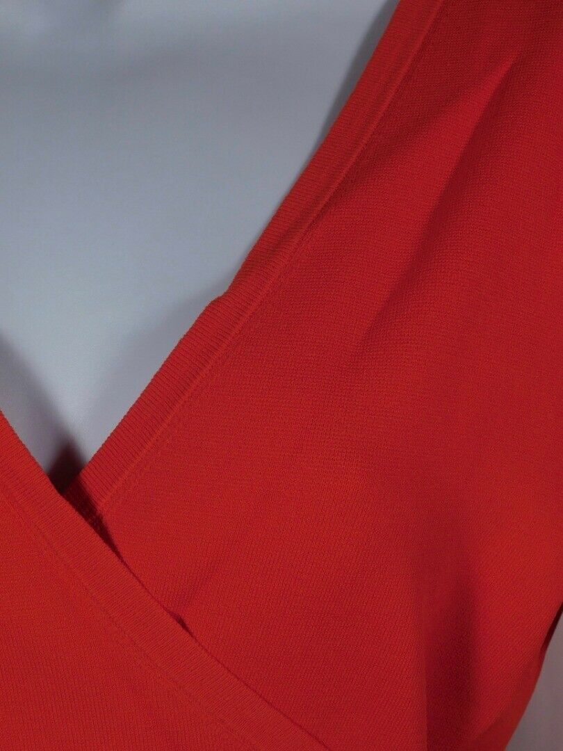 DIANE VON FURSTENBERG Red Knit Long Sleeve Wrap Dress Sz S - Image 4