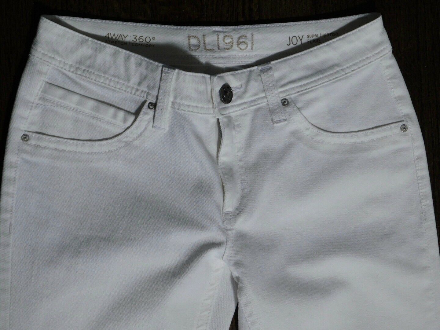 DL1961 Women's White Denim "Joy Super High-Rise Flare" 5 Pocket Jean Sz 28 - Image 4
