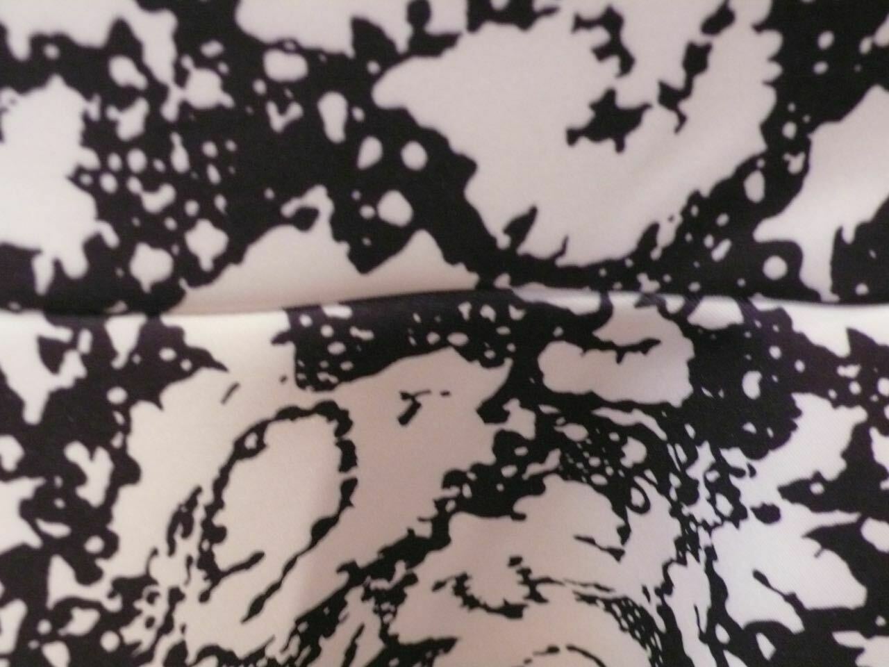 KARINA GRIMALDI NWT Women's Brown White Floral Linnet Scuba Skirt Sz L - Image 4