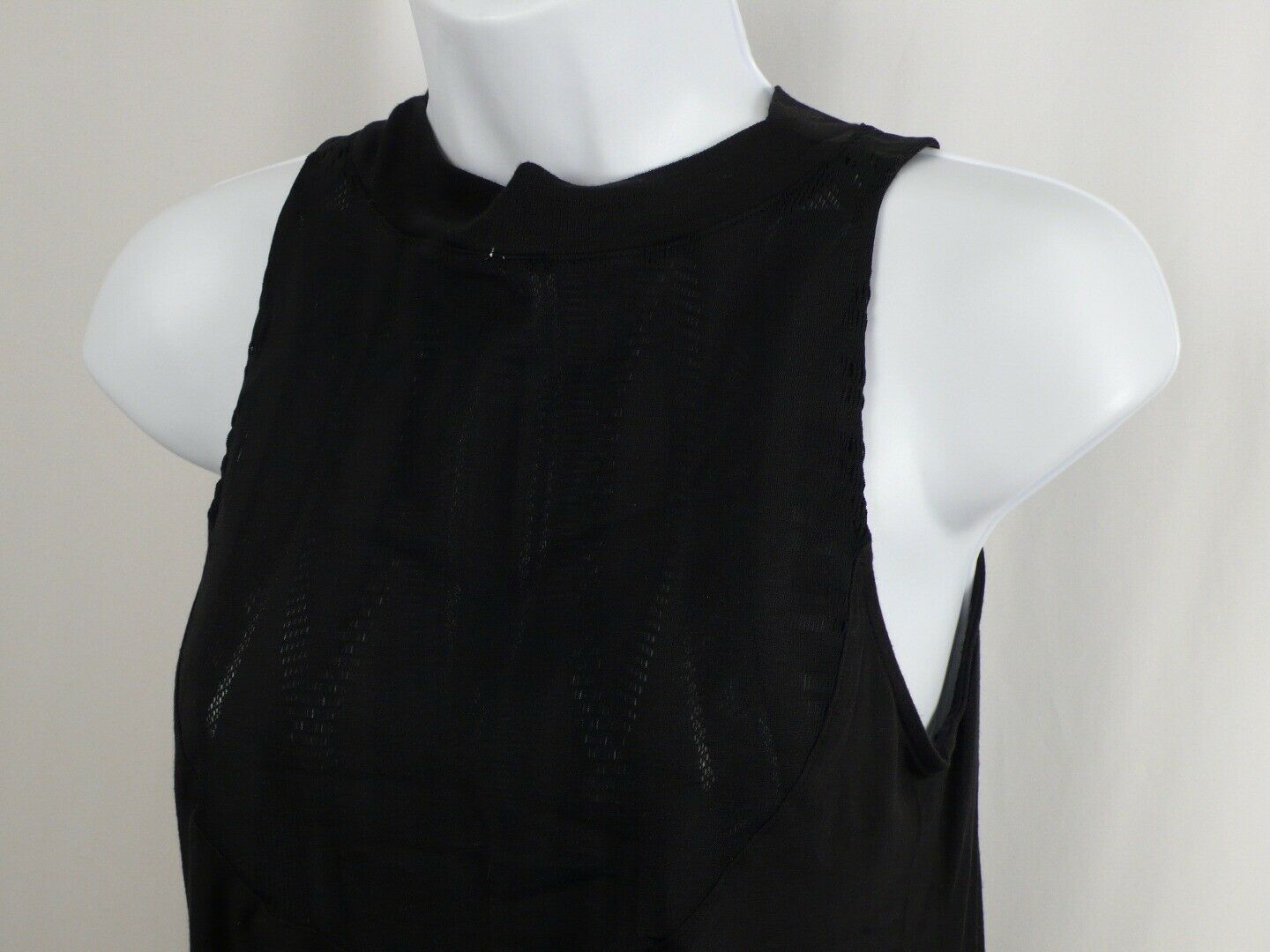 ALO Women's Black Contrasting Bib Sleeveless Knit Blouse Sz XS - Image 3