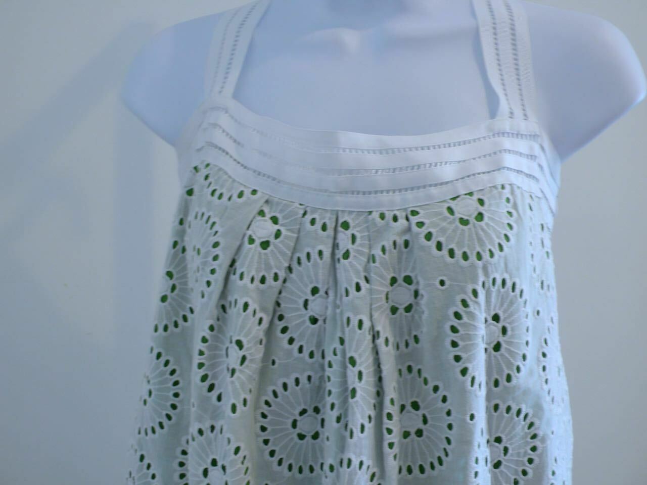 CYNTHIA STEFFE Women's Green W White Eyelet Overlay Cotton Sleeveless Dress Sz 8 - Image 4