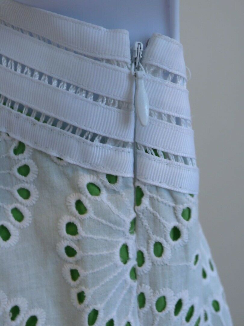 CYNTHIA STEFFE Women's Green W White Eyelet Overlay Cotton Sleeveless Dress Sz 8 - Image 7